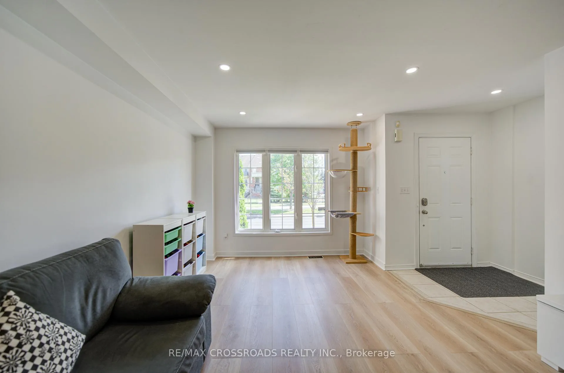 Photo 5 of 2278 Bur Oak Avenue, Markham, Greensborough — HOMEH