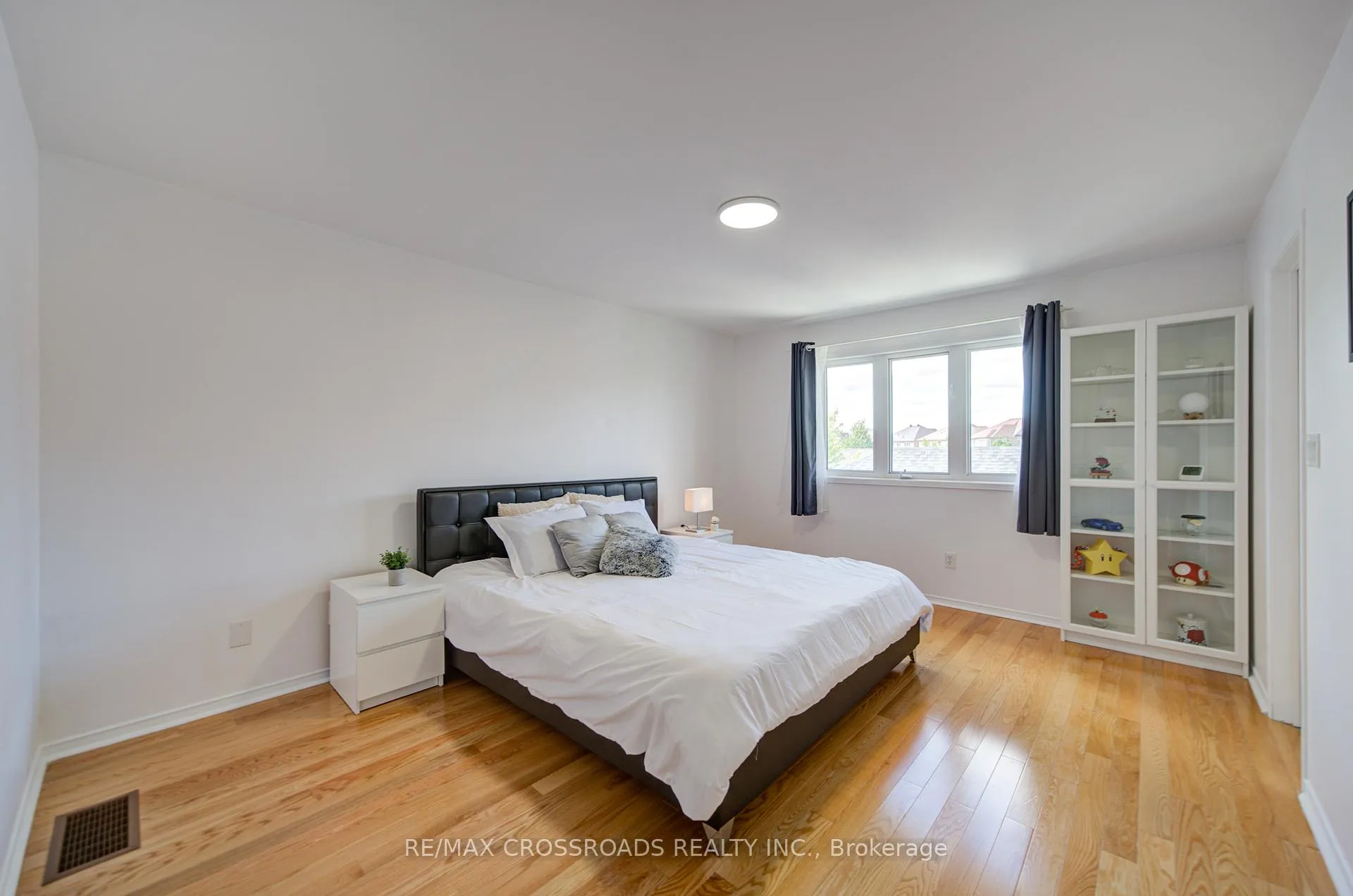 Photo 15 of 2278 Bur Oak Avenue, Markham, Greensborough — HOMEH