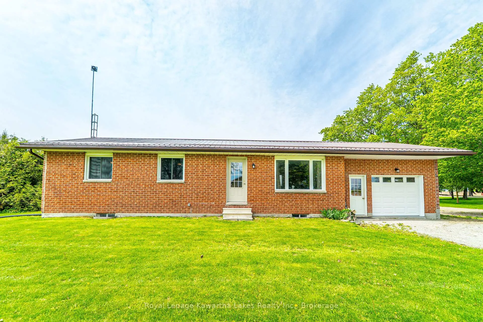 Photo 2 of 1343 Elm Tree Road, Kawartha Lakes, Ops — HOMEH