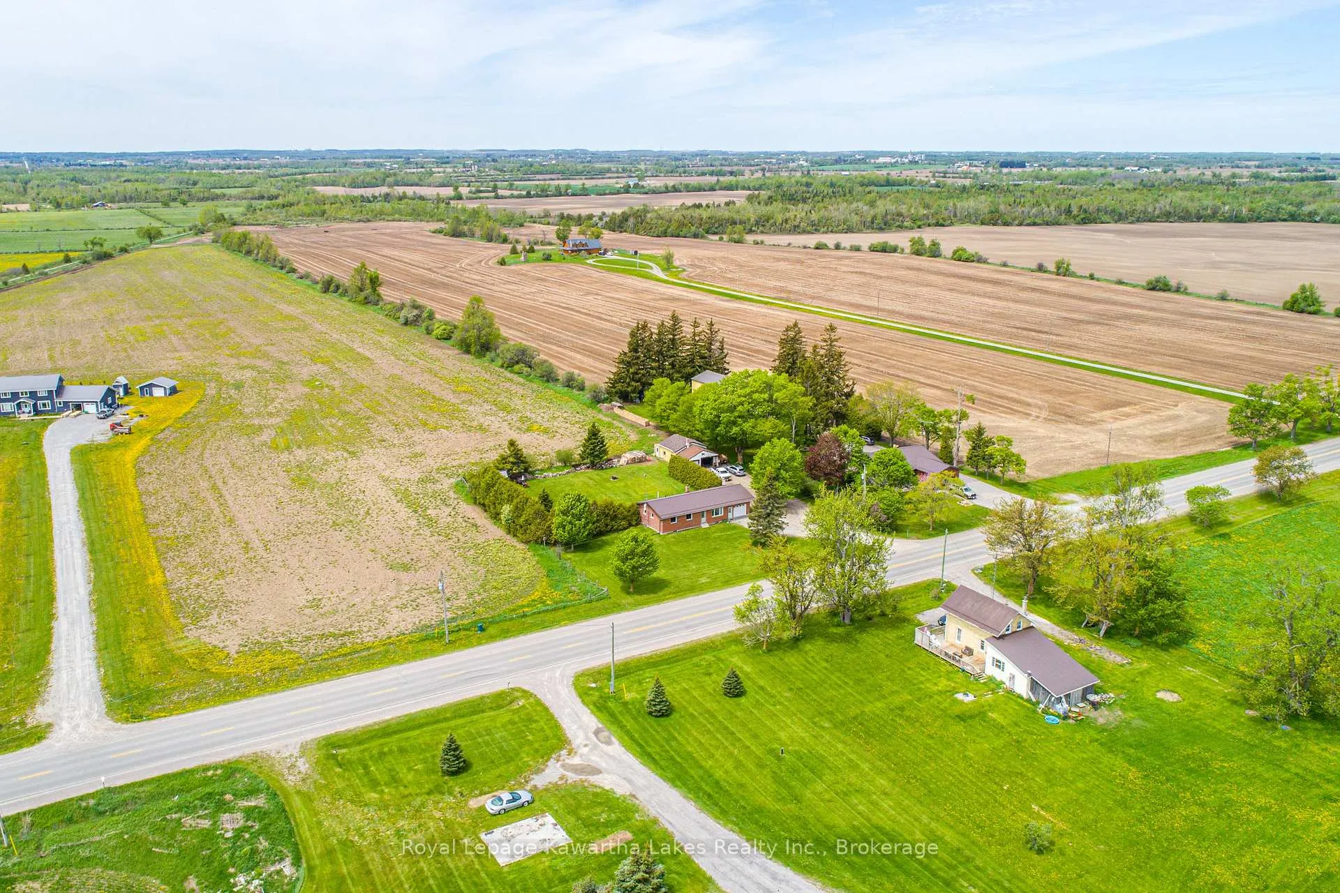 Photo 5 of 1343 Elm Tree Road, Kawartha Lakes, Ops — HOMEH