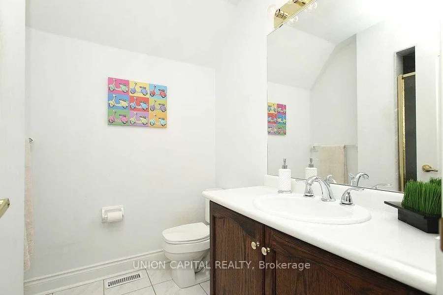 Photo 20 of 75 Langtry Place, Vaughan, Uplands — HOMEH