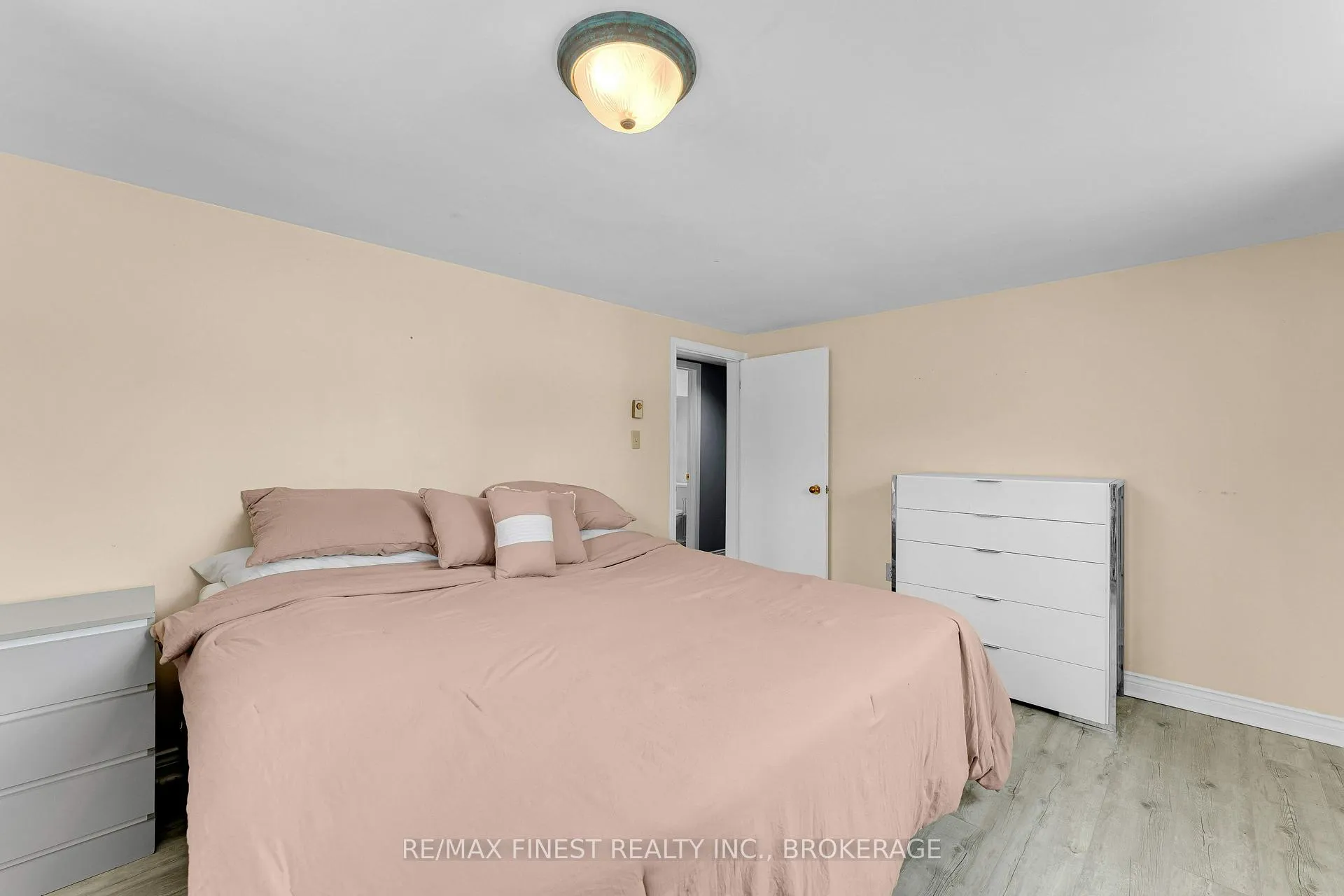 Photo 64 of 9 Mallard Lane, Kingston, Kingston East (Incl CFB Kingston) — HOMEH