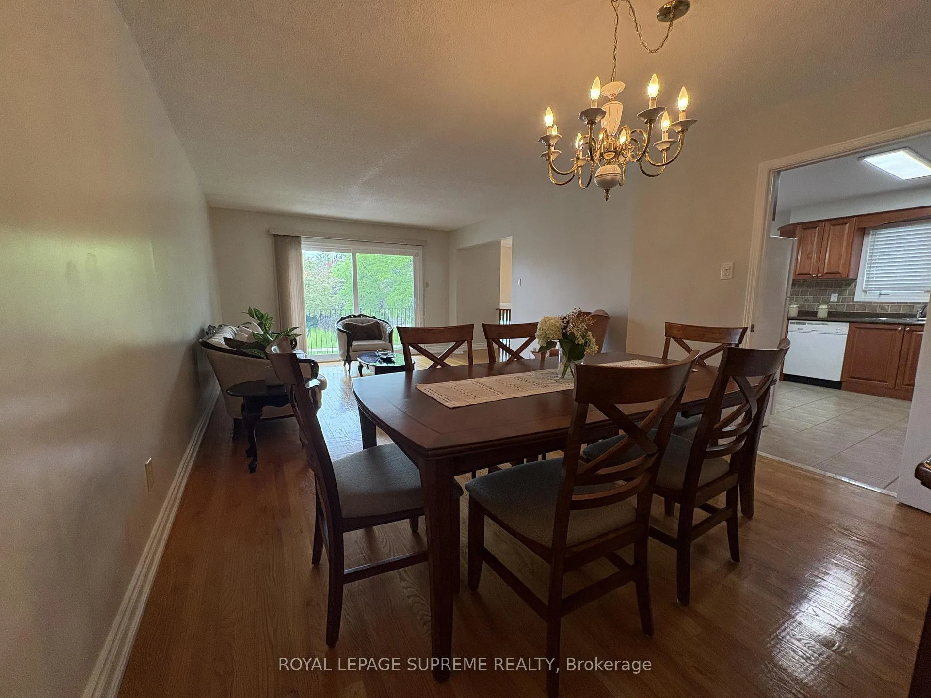 Photo 9 of 966 Lovingston Crescent, Mississauga, Rathwood — HOMEH