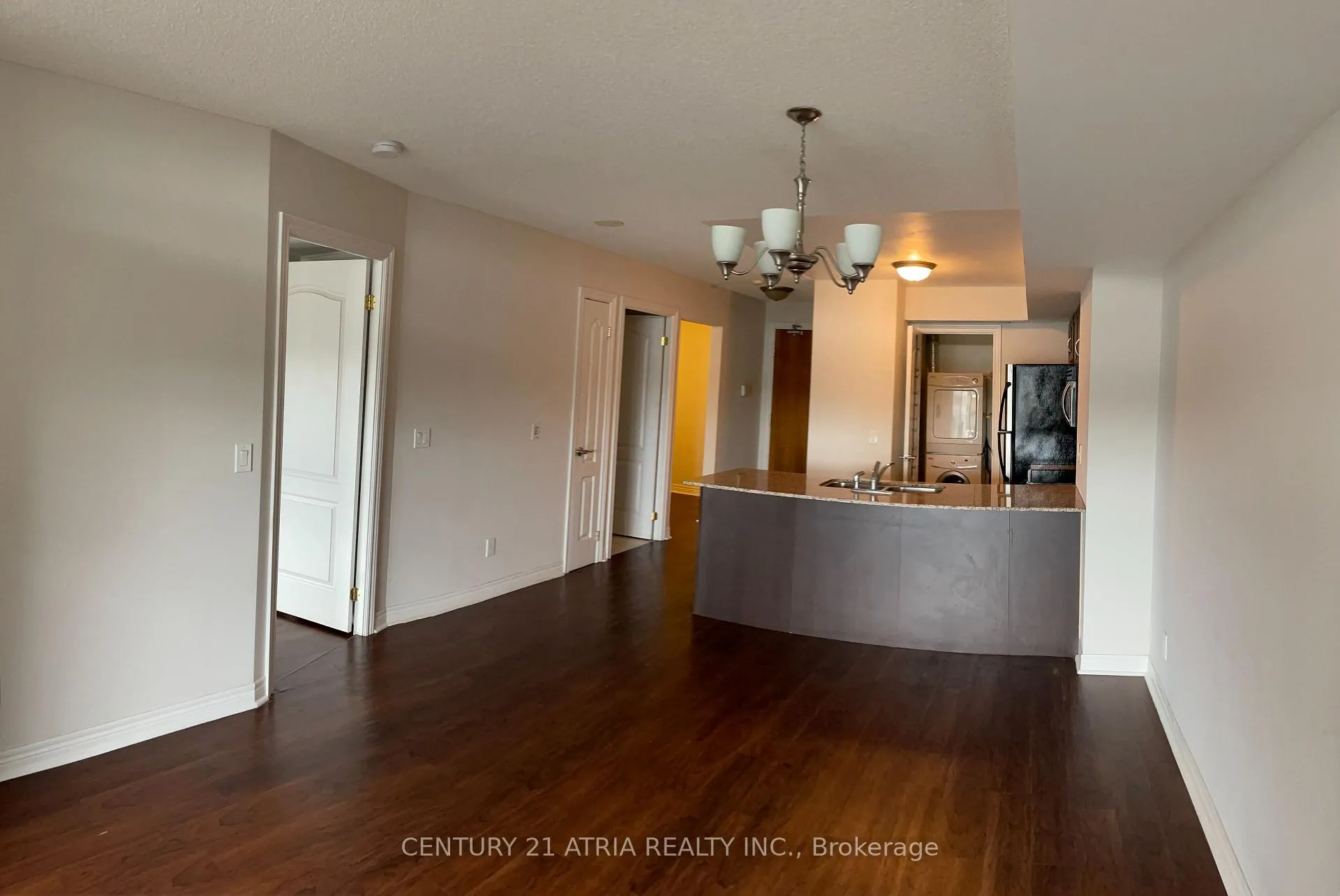 Photo 1 of Unit 608, 50 Disera Drive, Vaughan, Beverley Glen — HOMEH