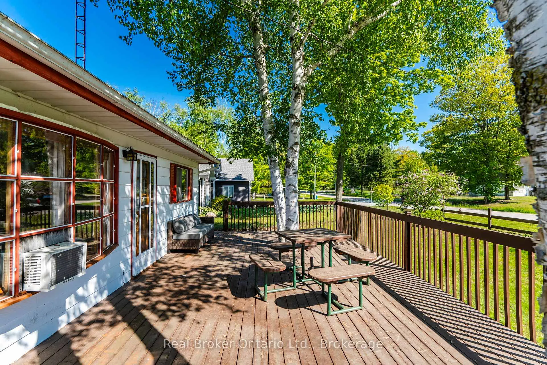 Photo 5 of 24 Poplar Drive, Tiny, Rural Tiny — HOMEH