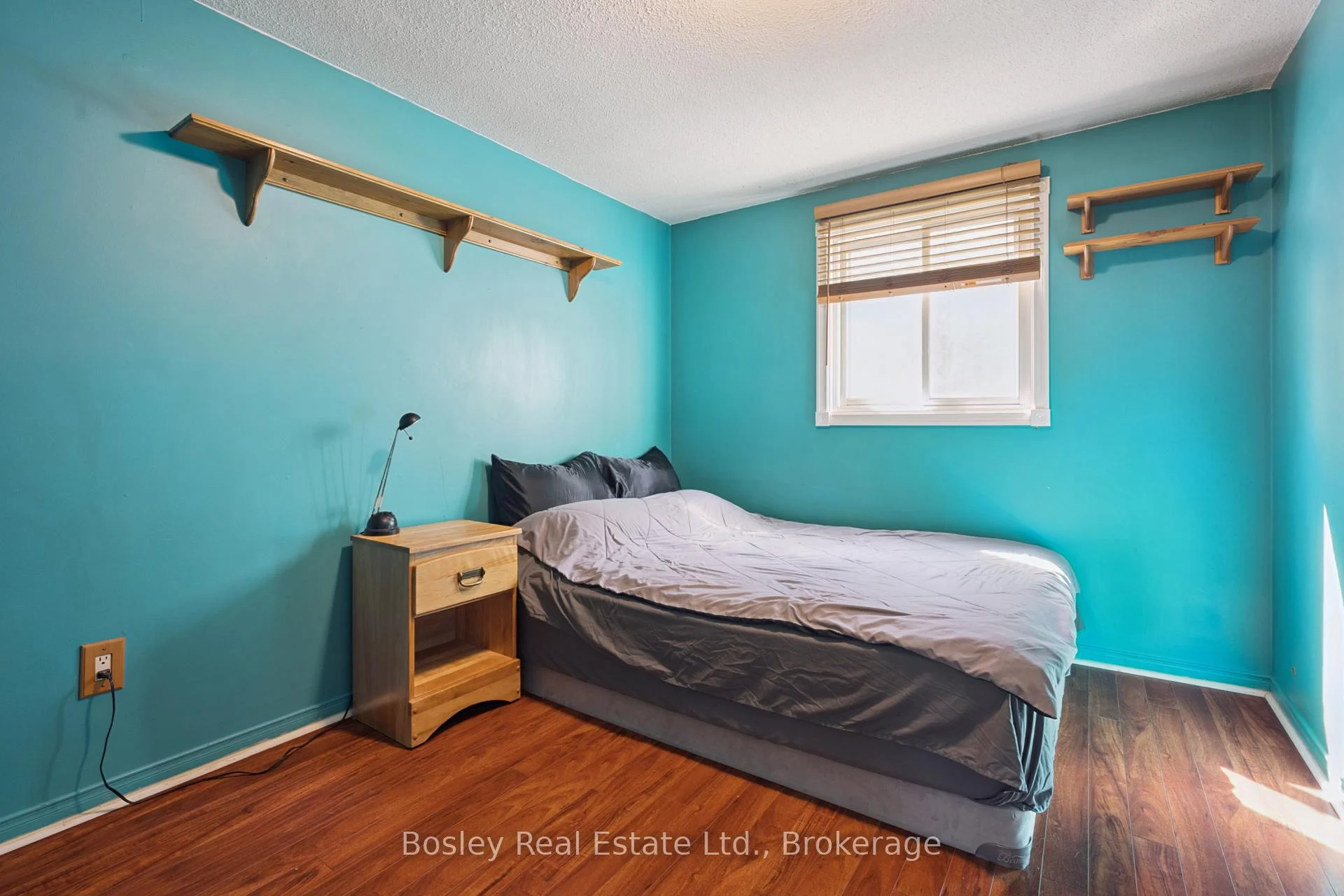 Photo 13 of 84 Cassander Crescent, Brampton, Heart Lake East — HOMEH