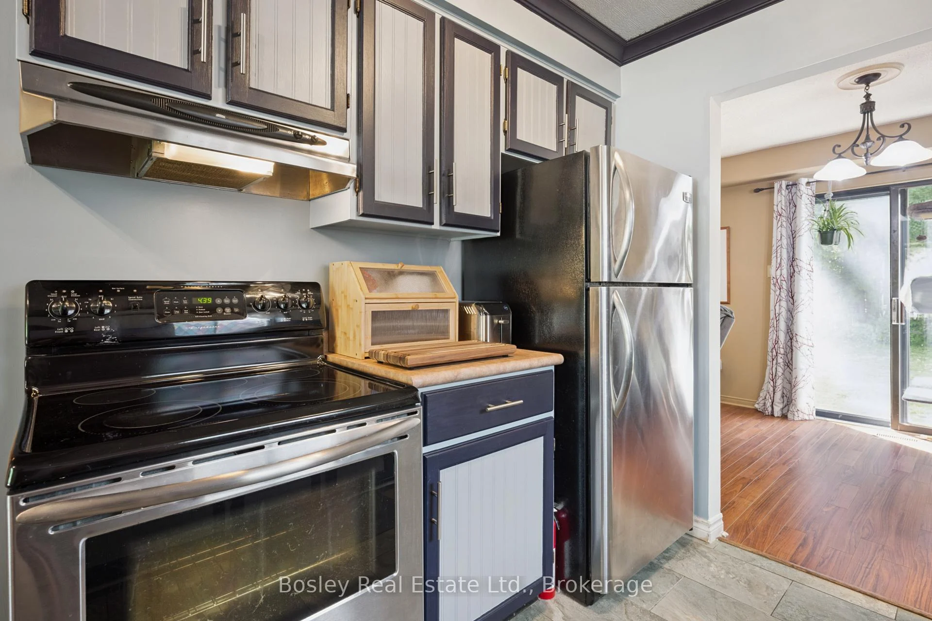 Photo 48 of 84 Cassander Crescent, Brampton, Heart Lake East — HOMEH