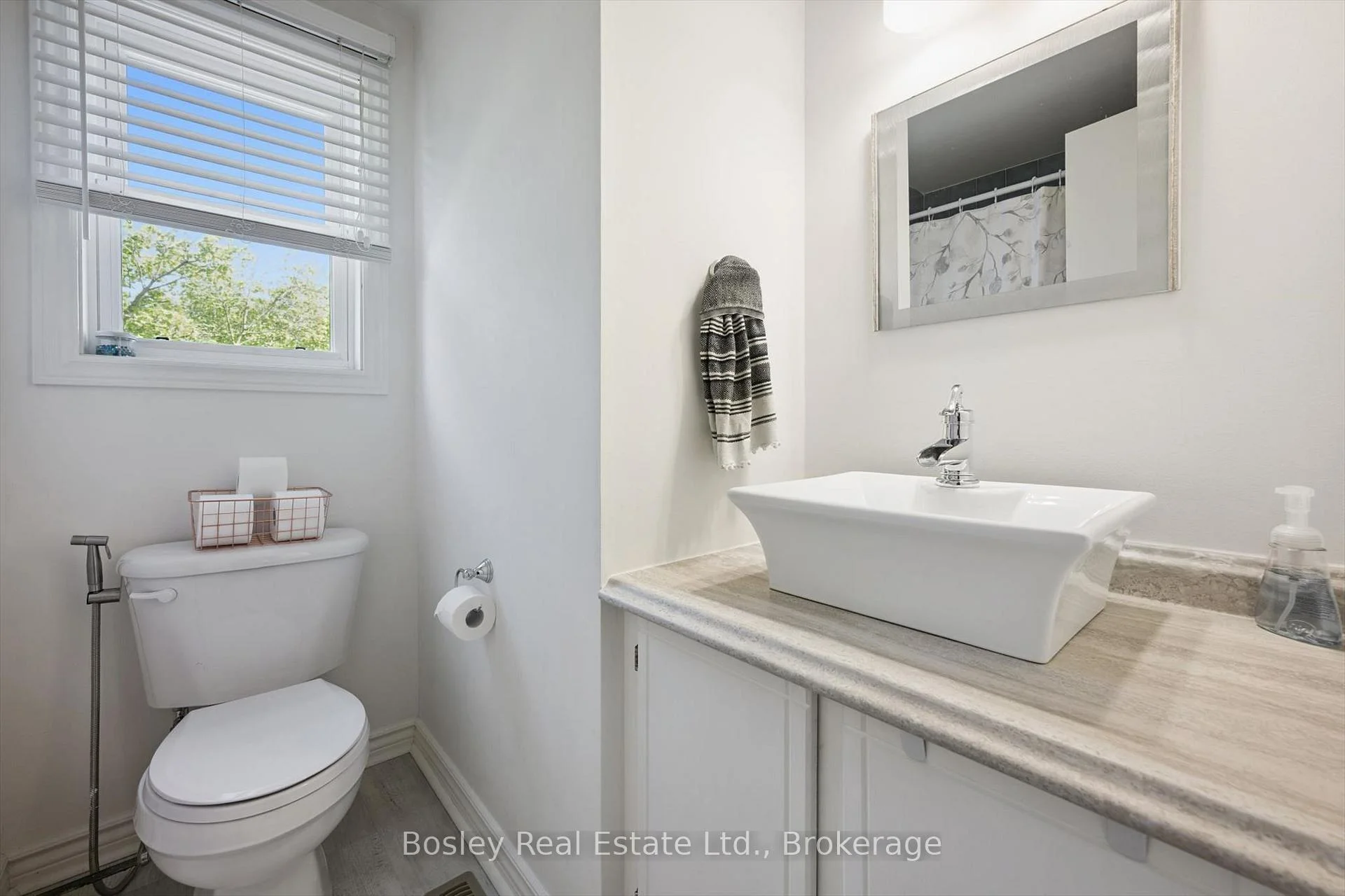 Photo 96 of 84 Cassander Crescent, Brampton, Heart Lake East — HOMEH