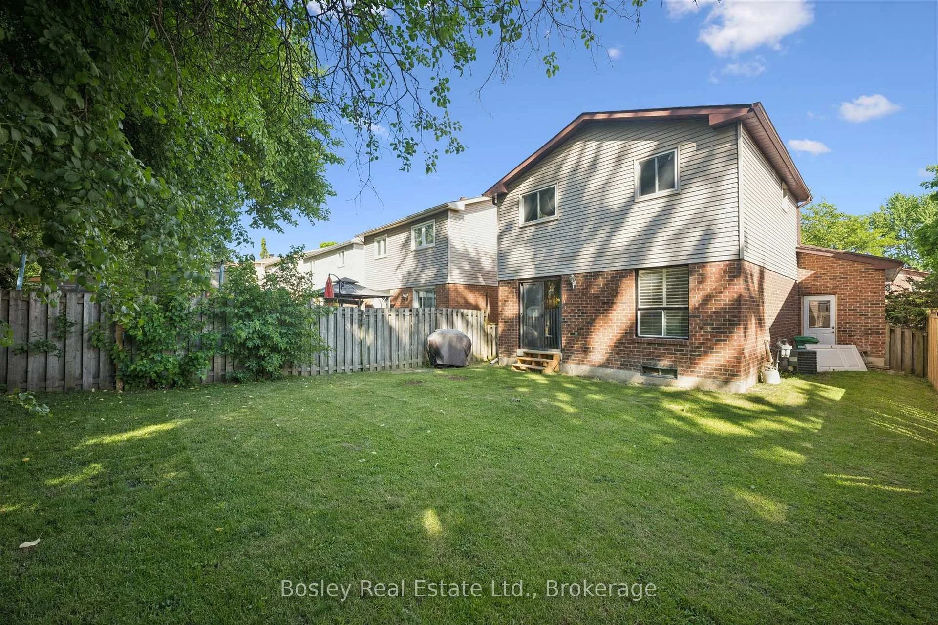 Photo 99 of 84 Cassander Crescent, Brampton, Heart Lake East — HOMEH