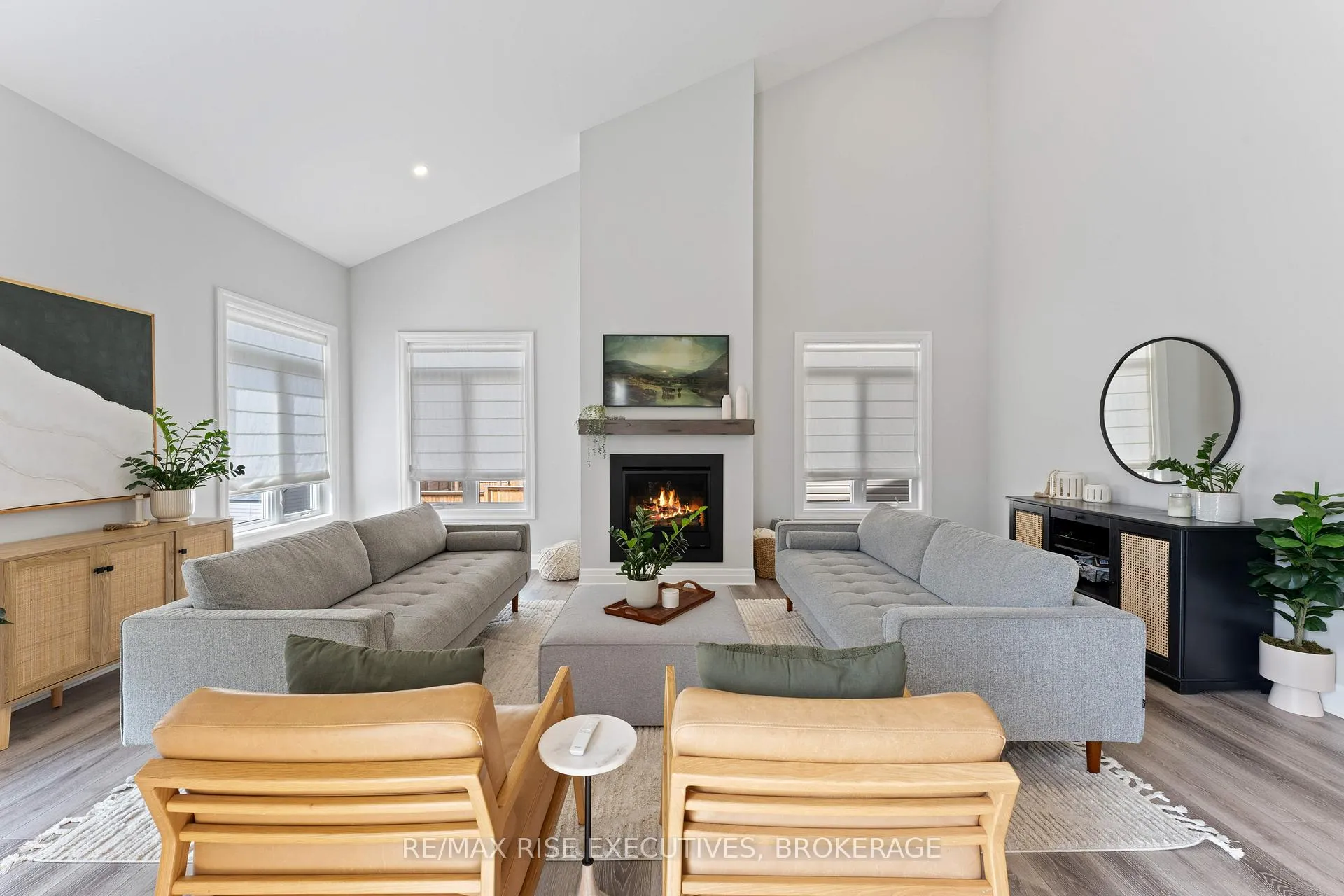 Photo 12 of 689 Halloway Drive, Kingston, Kingston East (Incl Barret Crt) — HOMEH