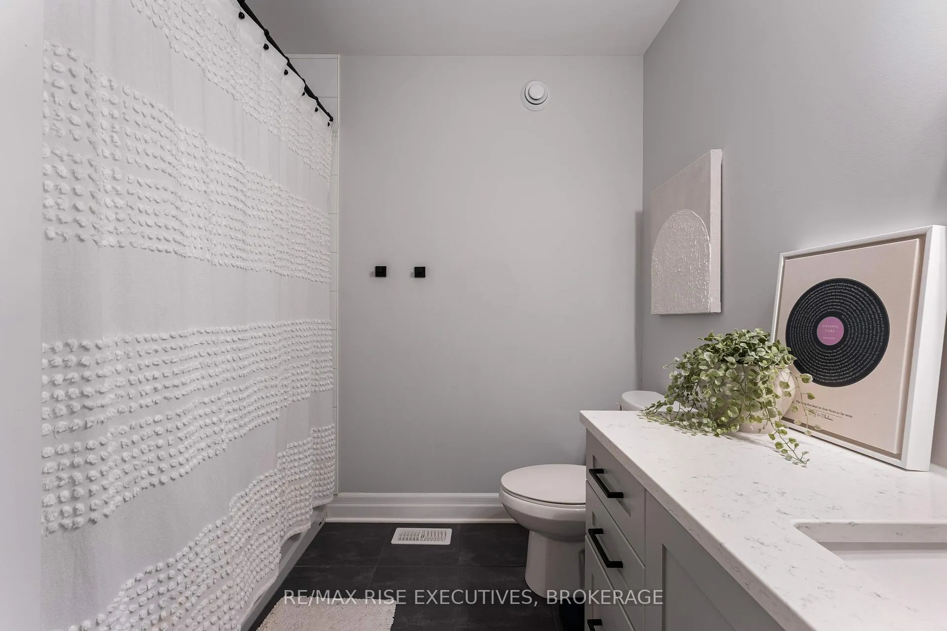 Photo 31 of 689 Halloway Drive, Kingston, Kingston East (Incl Barret Crt) — HOMEH