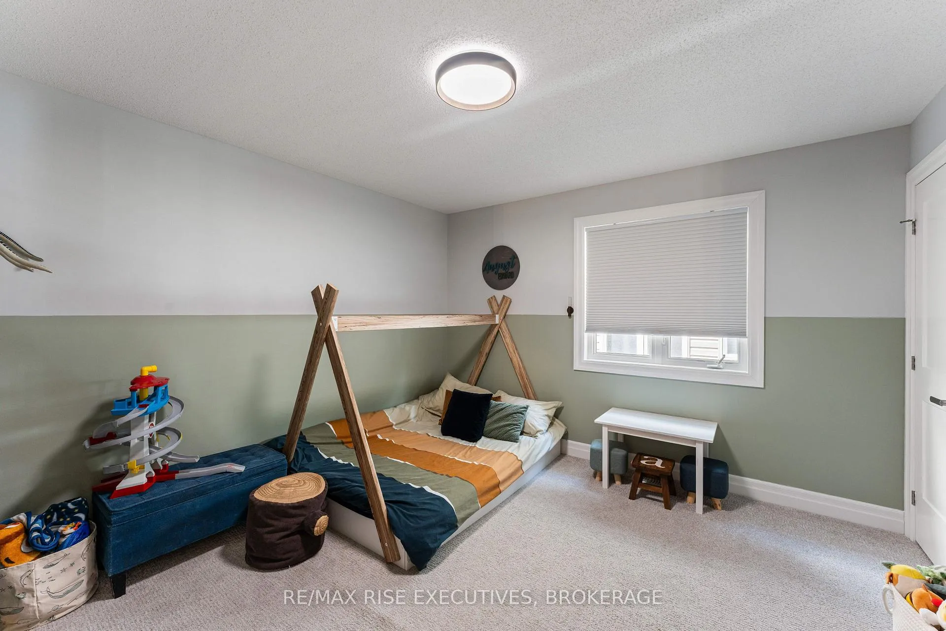 Photo 32 of 689 Halloway Drive, Kingston, Kingston East (Incl Barret Crt) — HOMEH