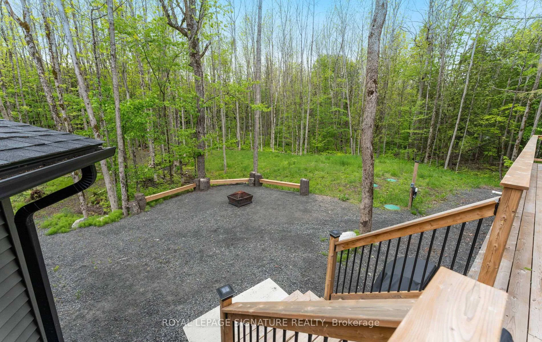 Photo 40 of 44 Sunnyshore Park Drive, McKellar — HOMEH