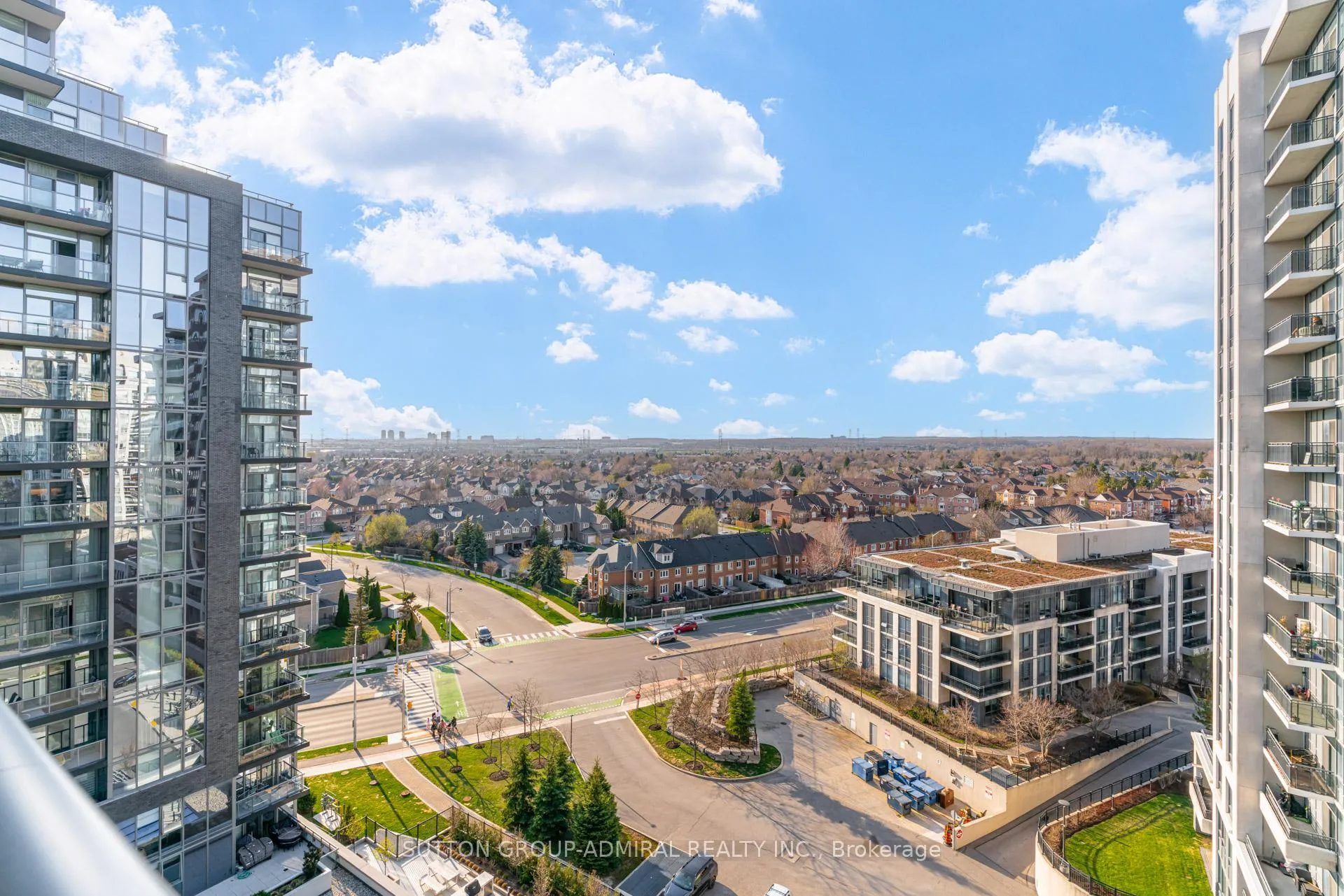 Photo 19 of Unit 1010, 20 Gatineau Drive, Vaughan, Beverley Glen — HOMEH