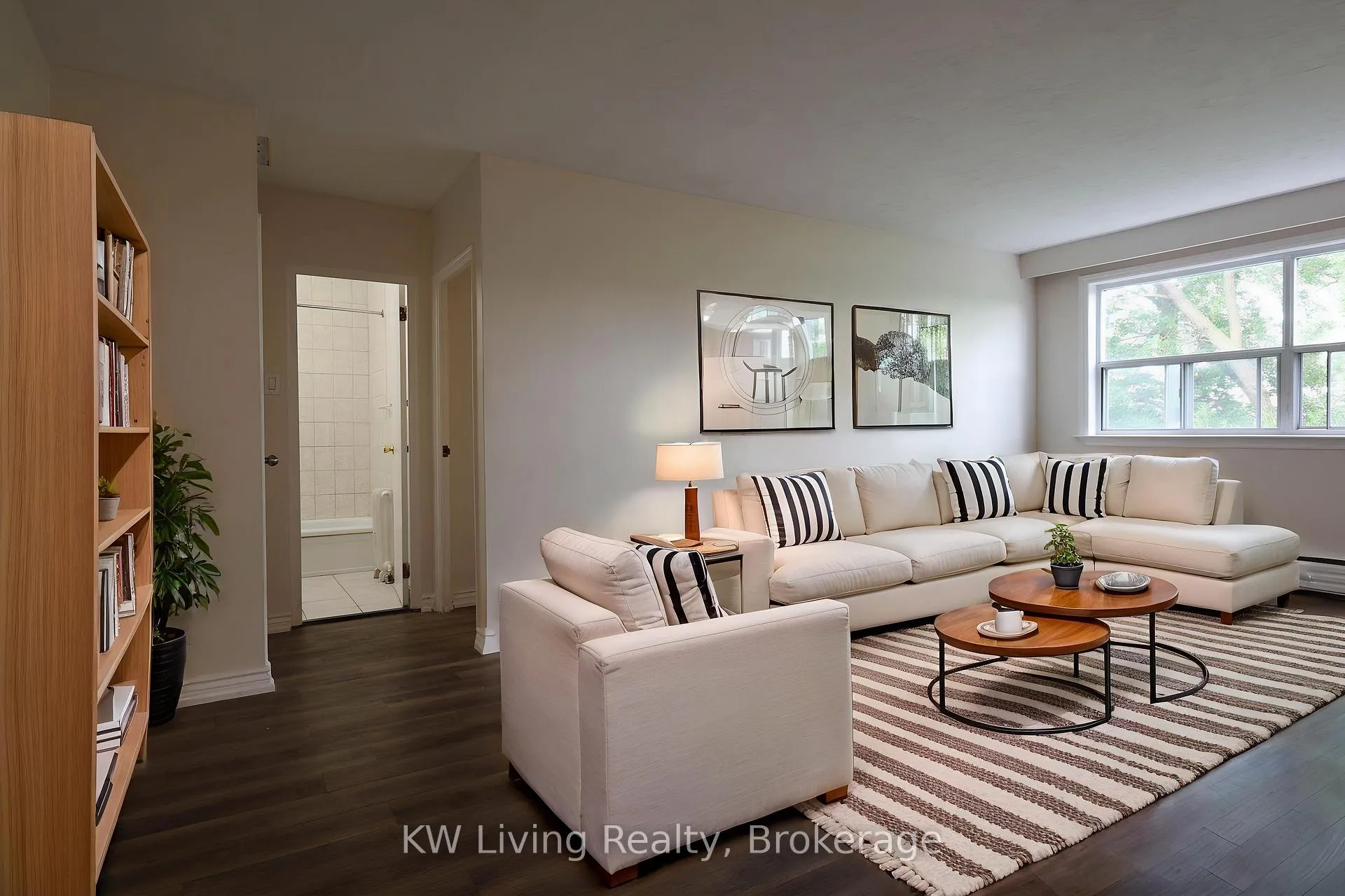 Photo 19 of Unit 403, 100 Browns Line, Etobicoke, Alderwood — HOMEH