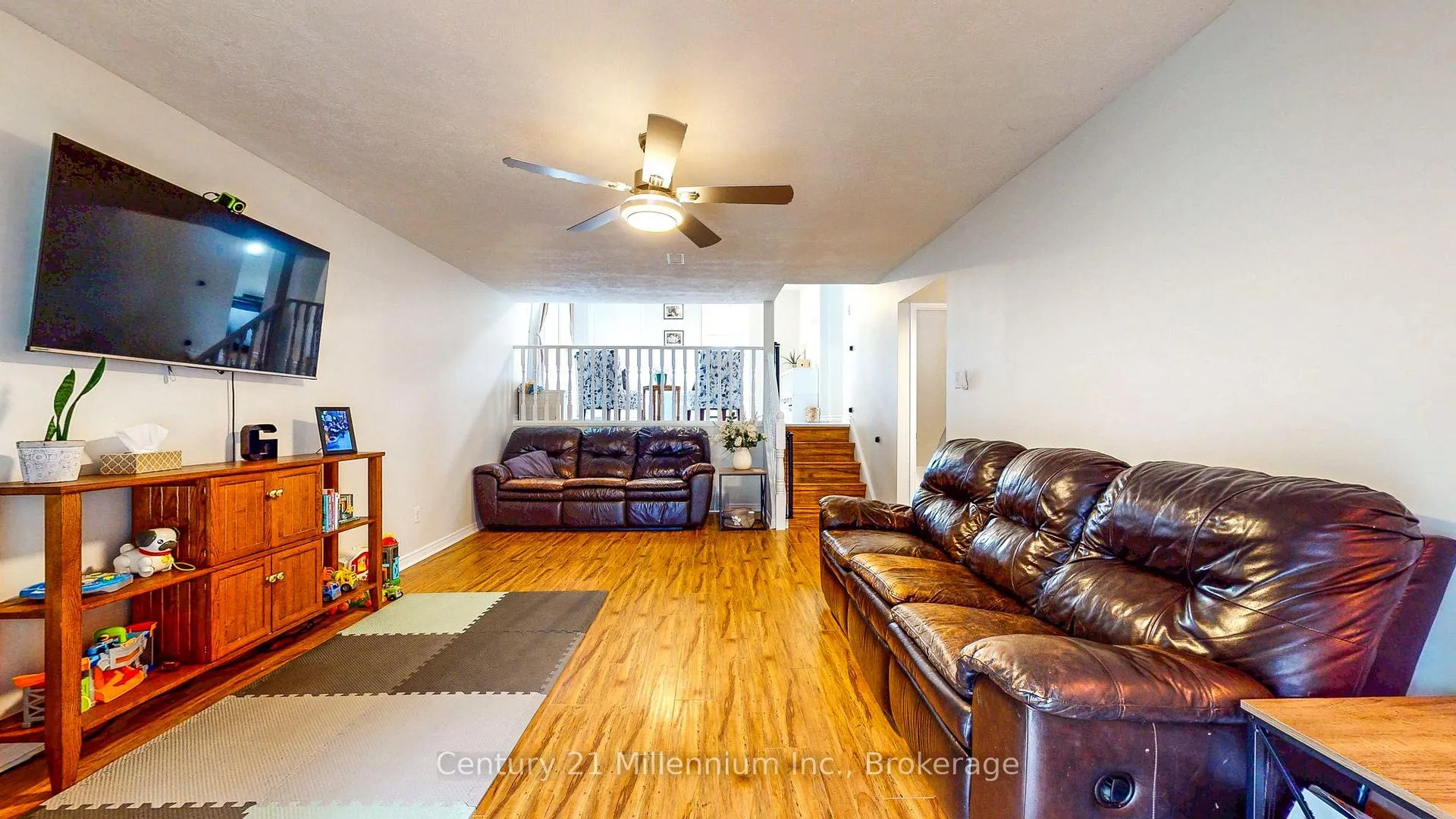Photo 8 of 61 Albery Court, Meaford — HOMEH