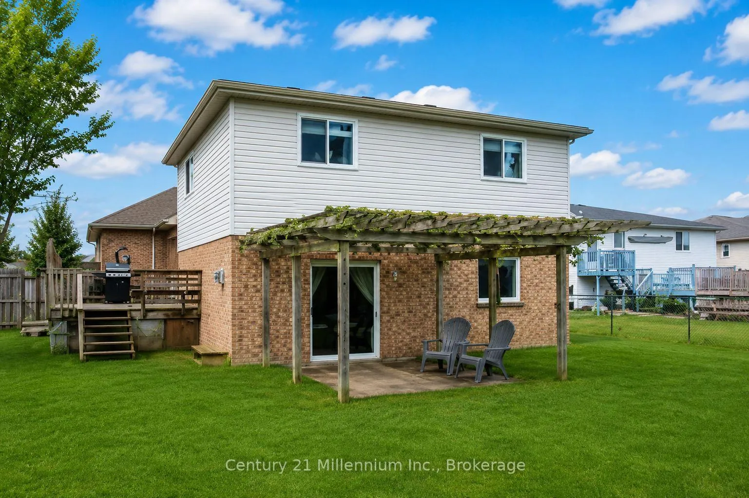 Photo 26 of 61 Albery Court, Meaford — HOMEH