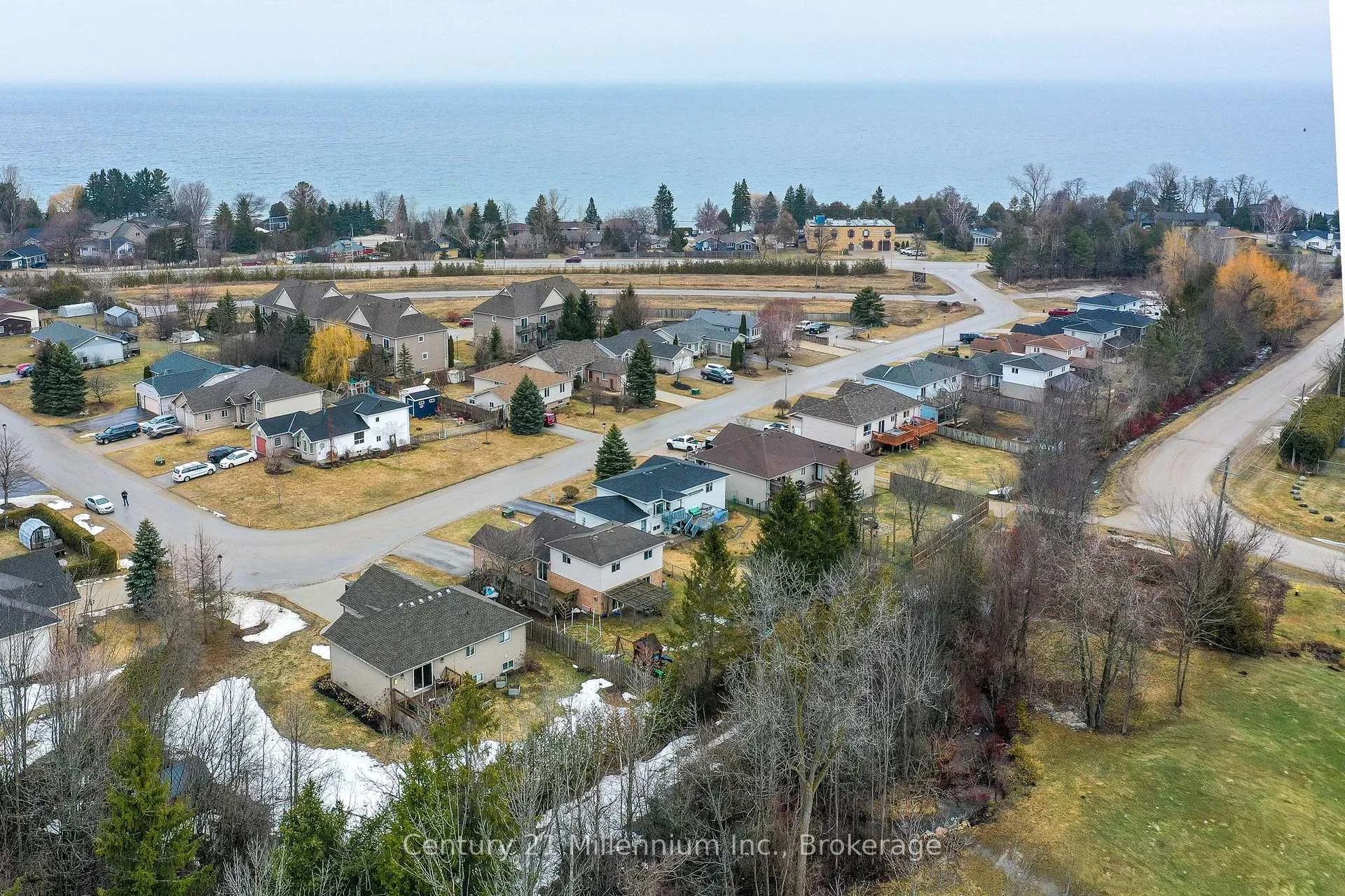 Photo 30 of 61 Albery Court, Meaford — HOMEH