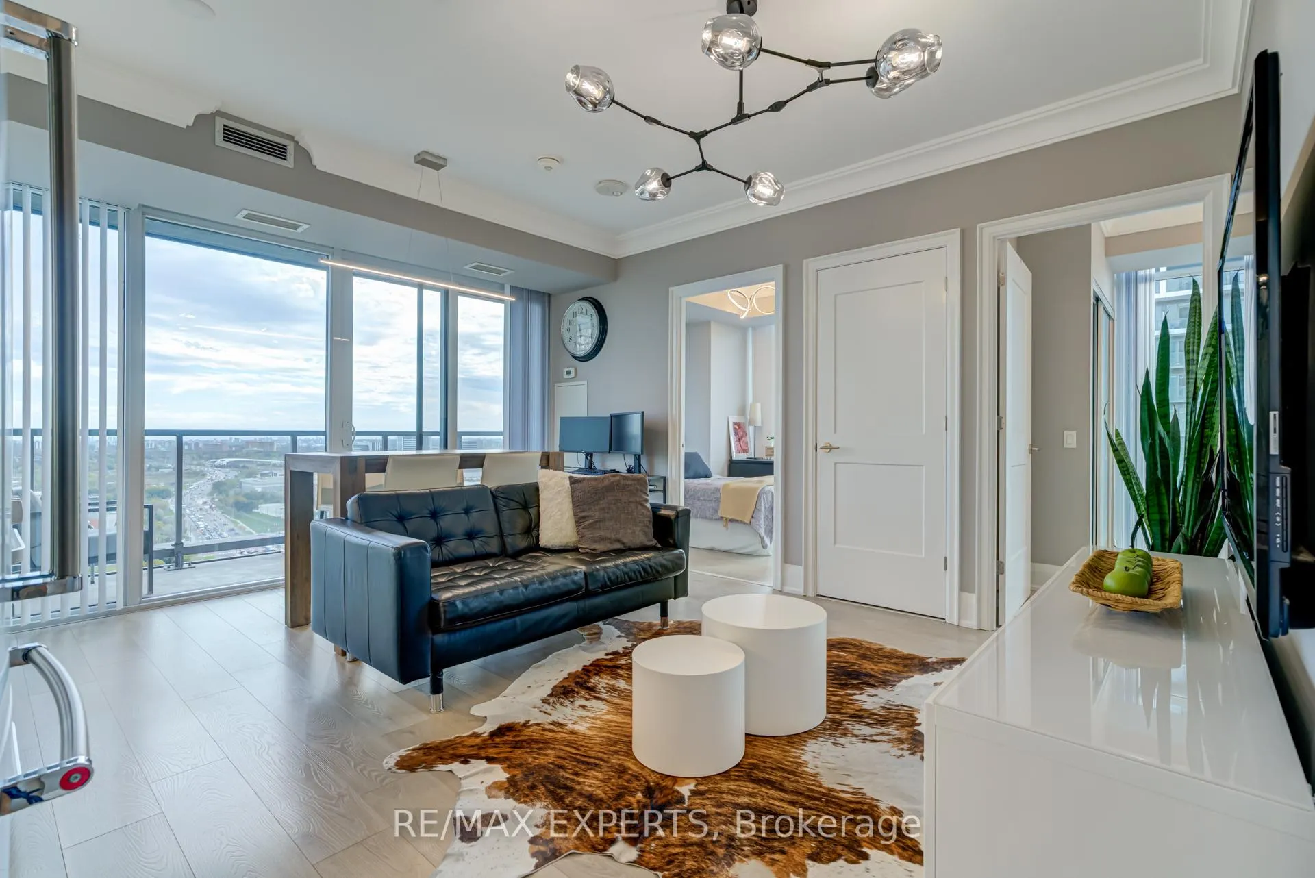 Photo 5 of Unit 2106, 7895 Jane Street, Vaughan, Concord — HOMEH