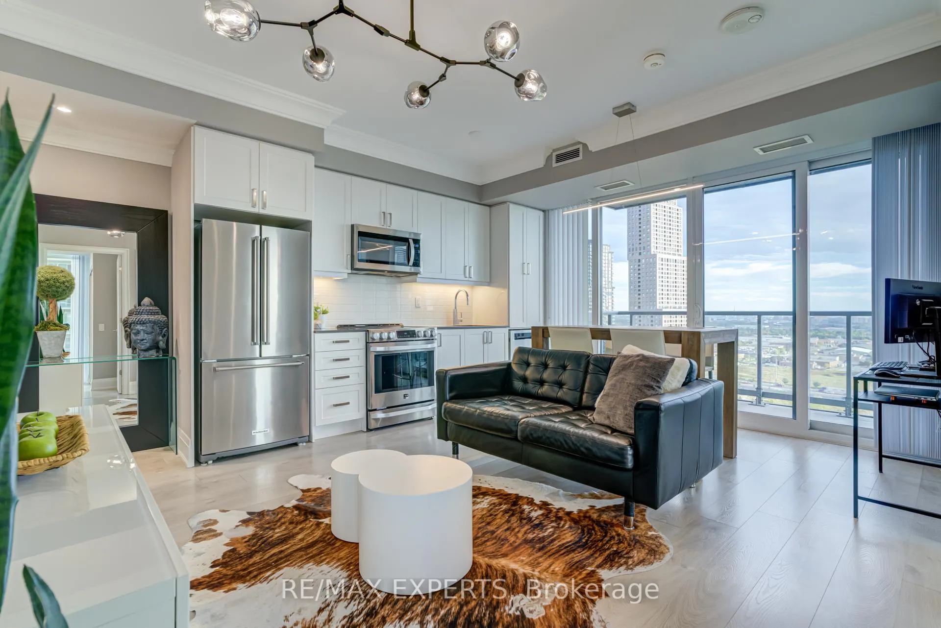 Photo 9 of Unit 2106, 7895 Jane Street, Vaughan, Concord — HOMEH