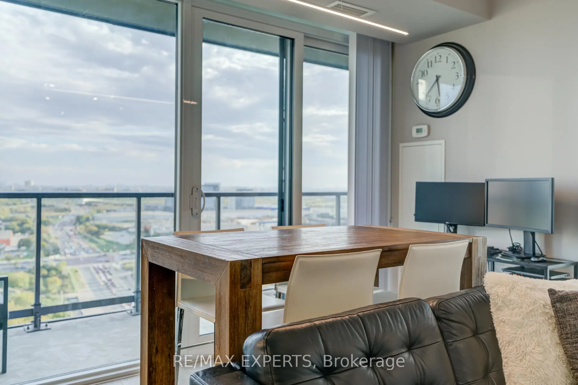 Photo 17 of Unit 2106, 7895 Jane Street, Vaughan, Concord — HOMEH