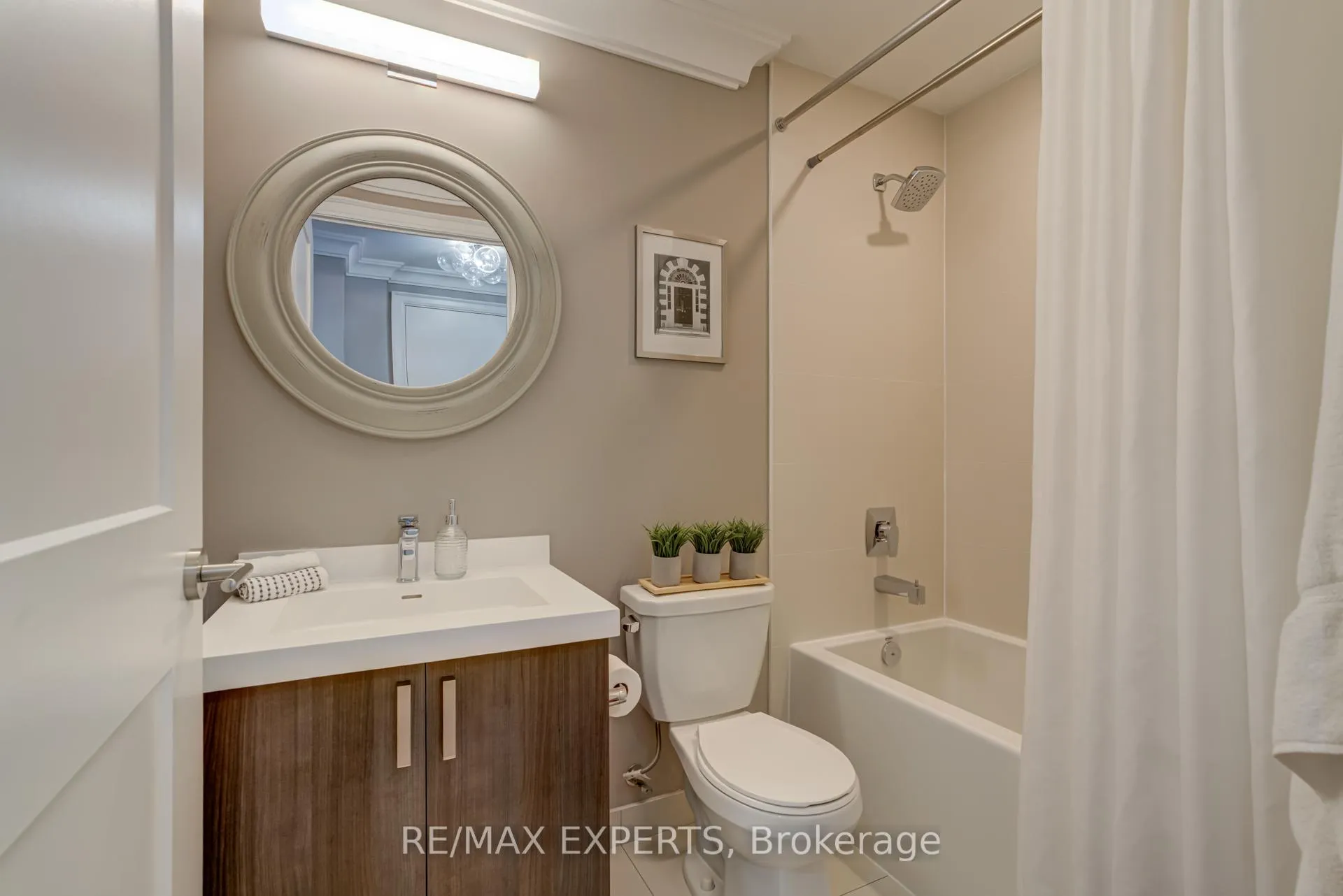 Photo 31 of Unit 2106, 7895 Jane Street, Vaughan, Concord — HOMEH