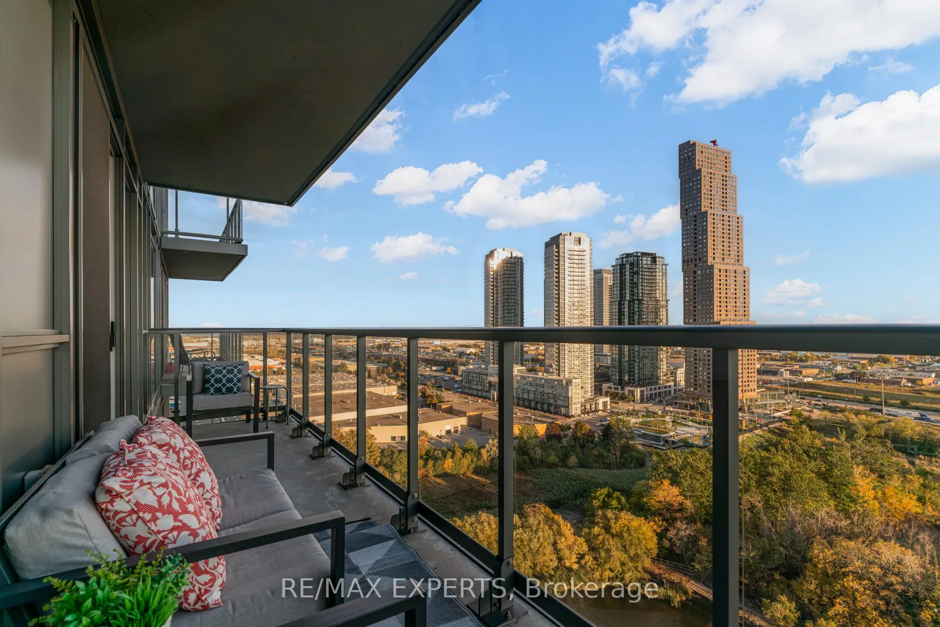 Photo 37 of Unit 2106, 7895 Jane Street, Vaughan, Concord — HOMEH
