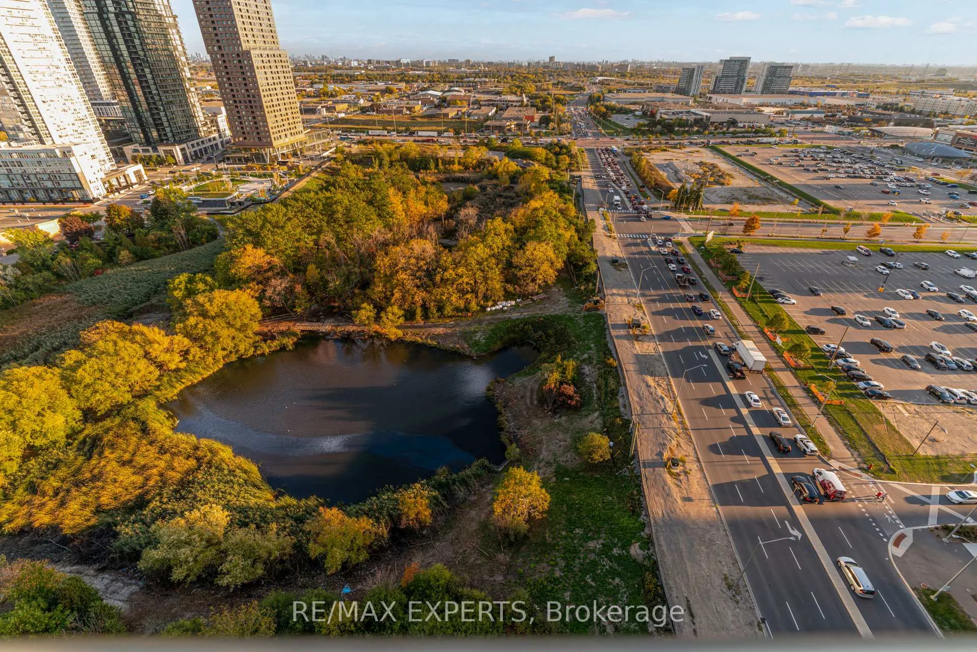 Photo 41 of Unit 2106, 7895 Jane Street, Vaughan, Concord — HOMEH