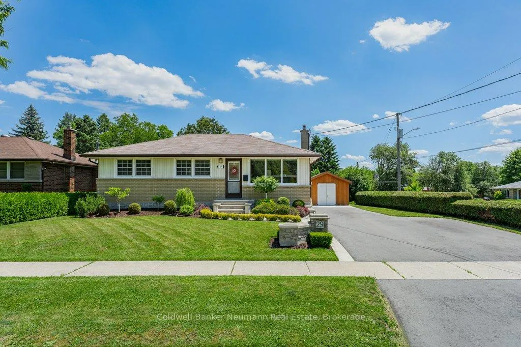 Photo 2 of 29 Delmar Boulevard, Guelph, St. George's — HOMEH