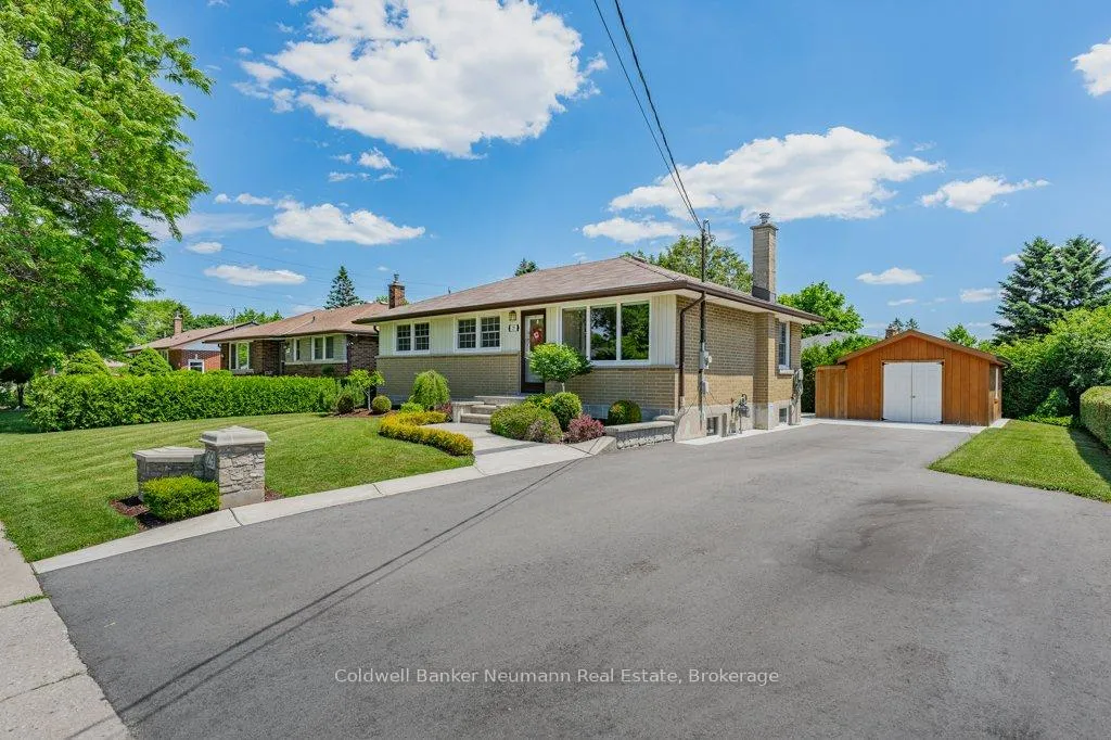Photo 3 of 29 Delmar Boulevard, Guelph, St. George's — HOMEH