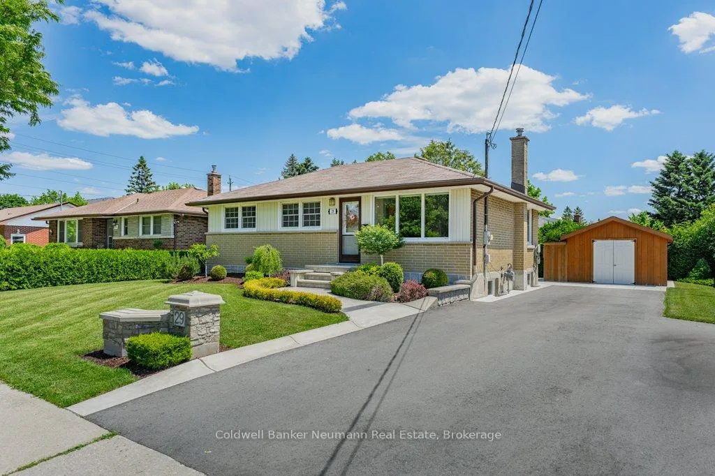 Photo 4 of 29 Delmar Boulevard, Guelph, St. George's — HOMEH