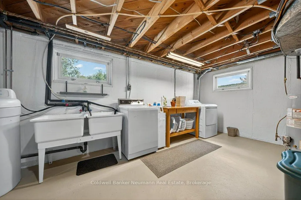 Photo 27 of 29 Delmar Boulevard, Guelph, St. George's — HOMEH