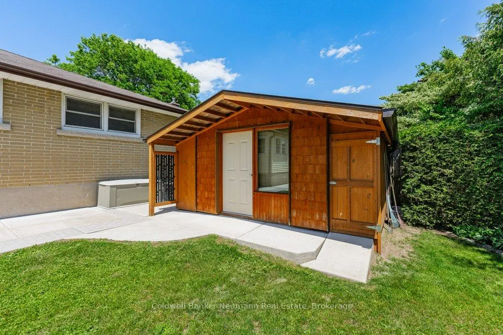 Photo 37 of 29 Delmar Boulevard, Guelph, St. George's — HOMEH