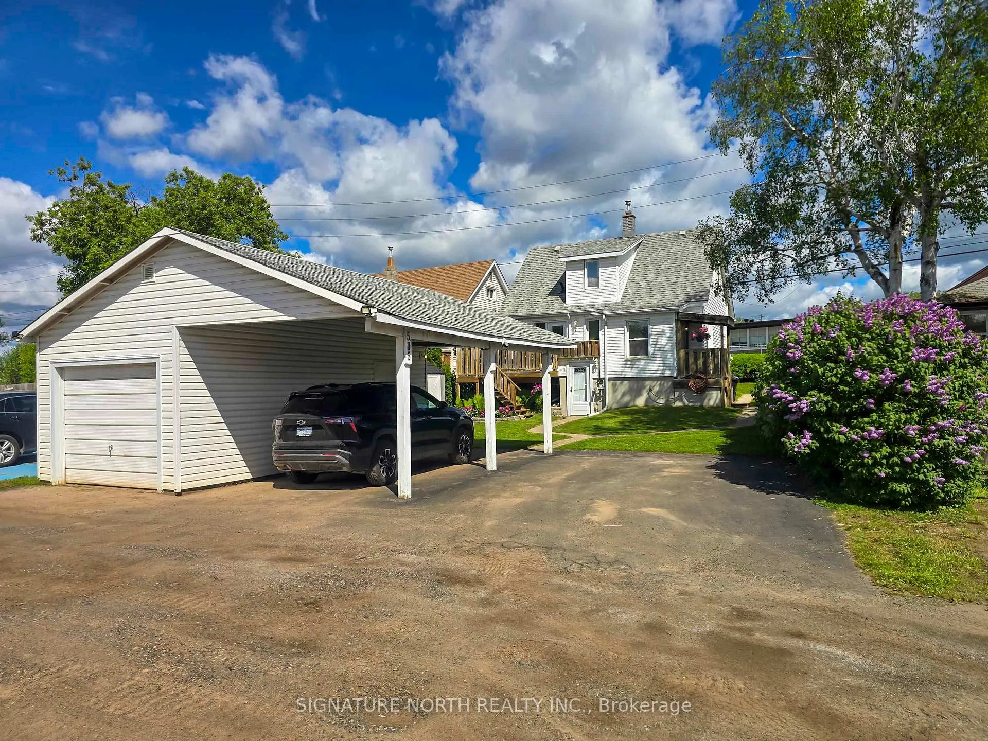 Photo 3 of 505 Oliver Road, Thunder Bay, Academy Heights — HOMEH