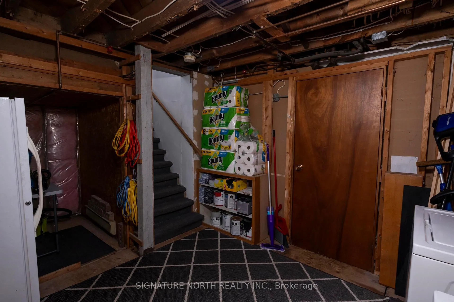 Photo 34 of 505 Oliver Road, Thunder Bay, Academy Heights — HOMEH