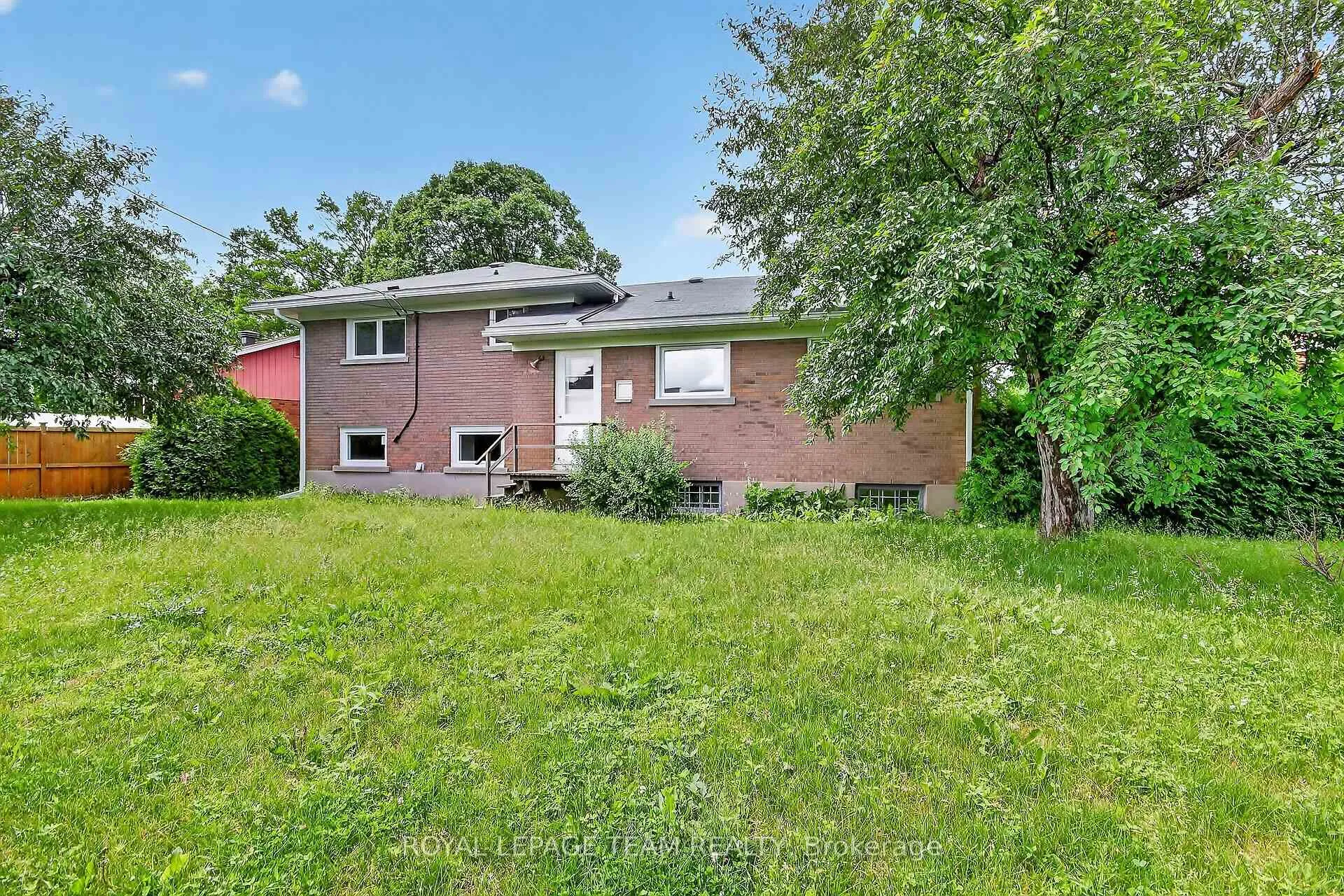 Photo 27 of 1768 Laxton Crescent, Ottawa, Bel Air Heights — HOMEH