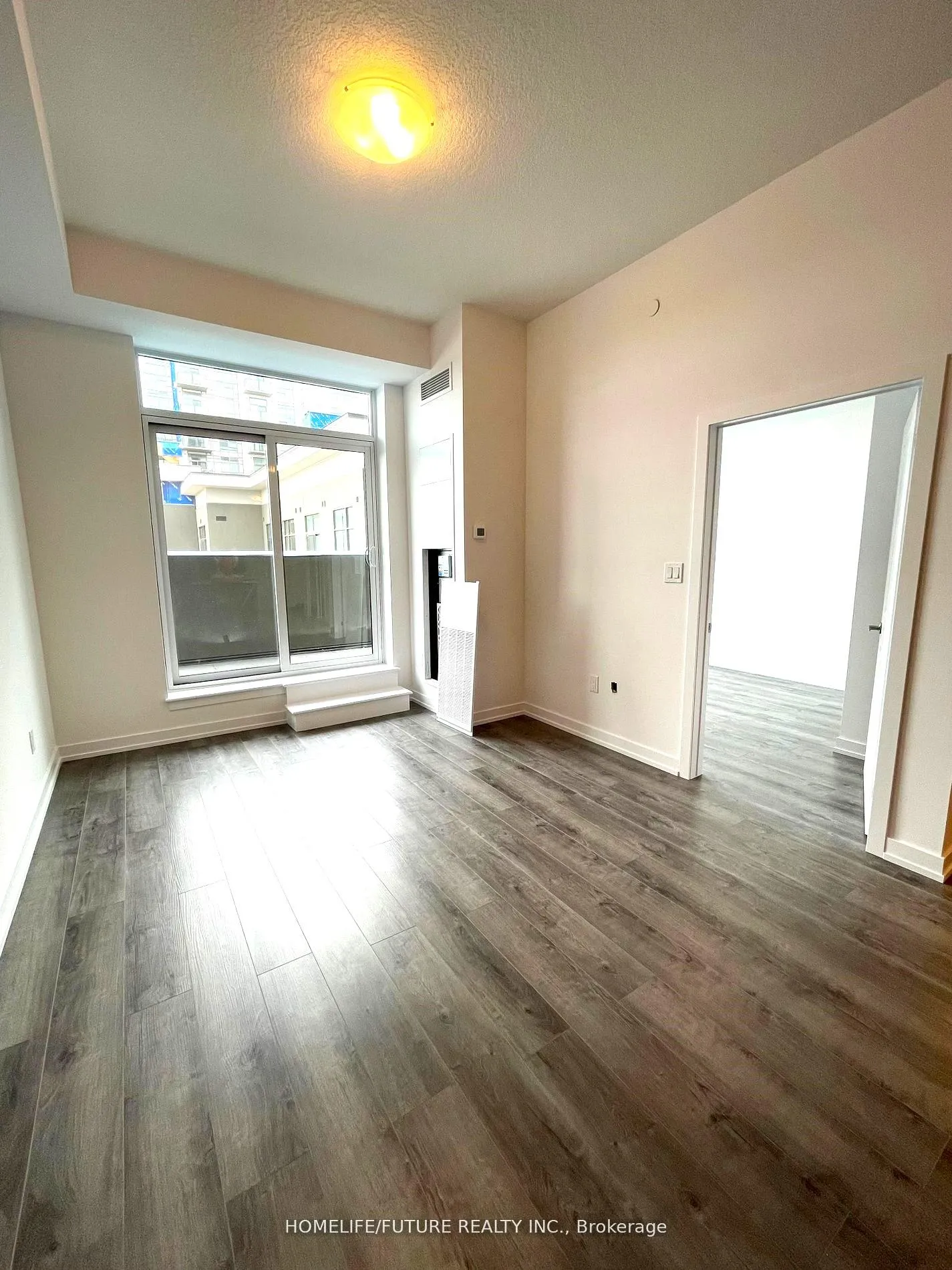 Photo 10 of Unit 520, 470 Dundas Street E, Hamilton, Waterdown — HOMEH