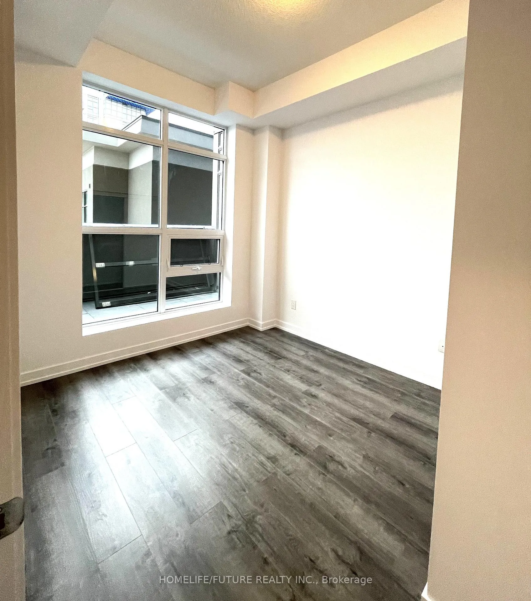 Photo 13 of Unit 520, 470 Dundas Street E, Hamilton, Waterdown — HOMEH