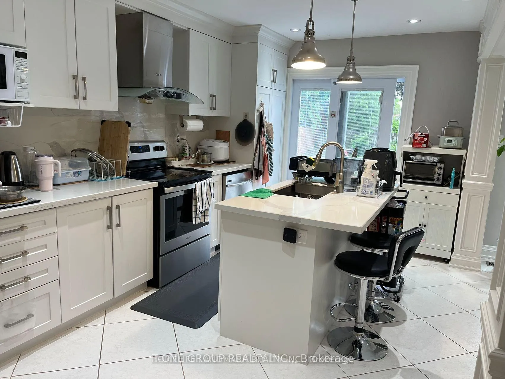 Photo 2 of 95 Dunbar Crescent, Markham, Milliken Mills East — HOMEH