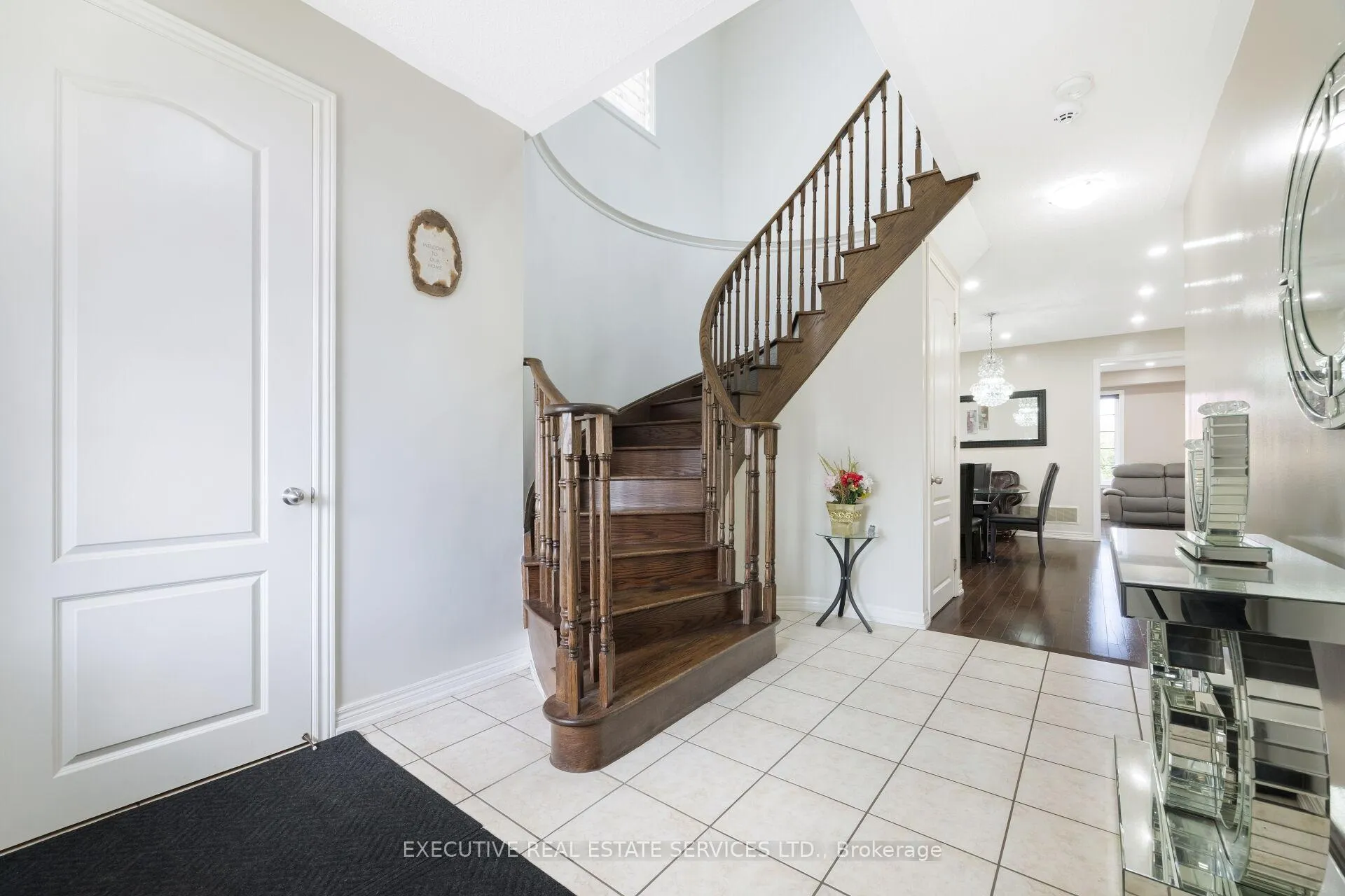 Photo 6 of 37 Ross Drive, Brampton, Sandringham-Wellington — HOMEH