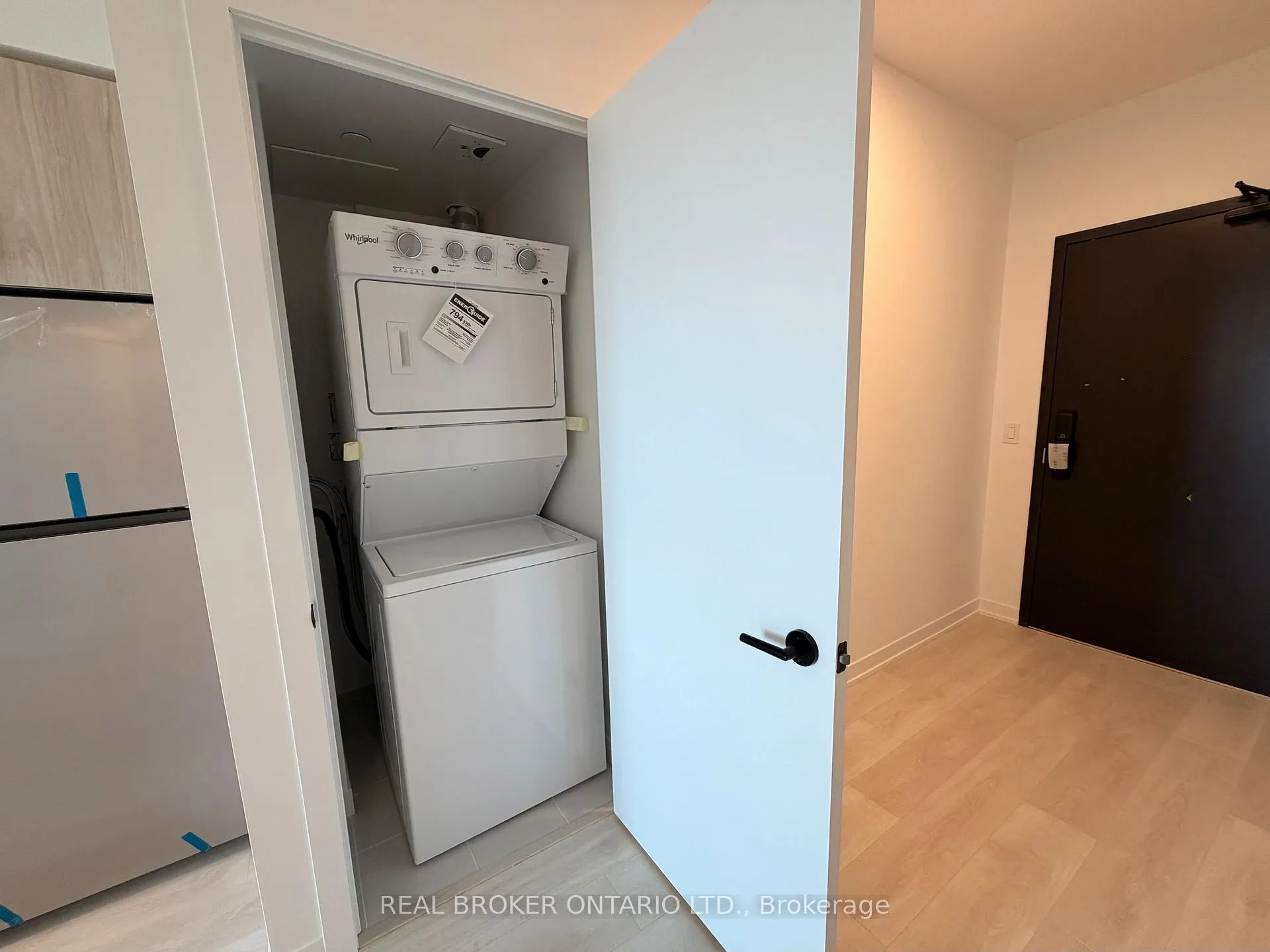 Photo 5 of Unit D701, 4878 Powers Common, Burlington, Alton — HOMEH