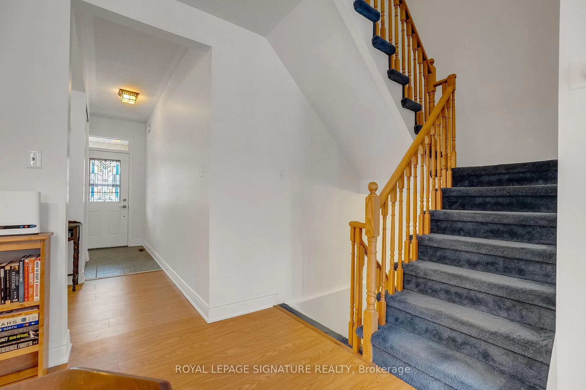 Photo 15 of 17 Croker Drive, Ajax, South East — HOMEH