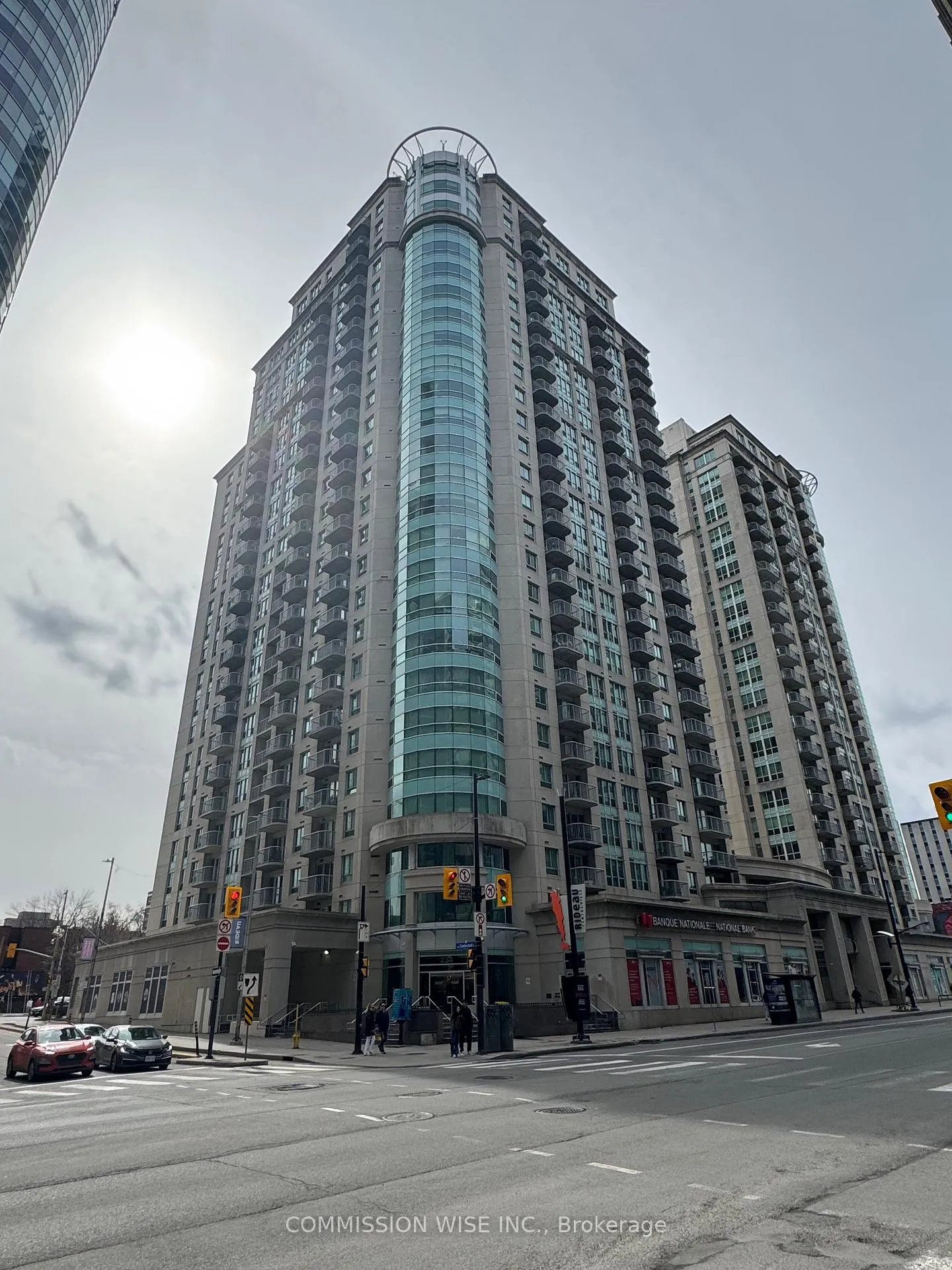 Photo 1 of Unit 708, 200 Rideau Street, Ottawa, Sandy Hill — HOMEH