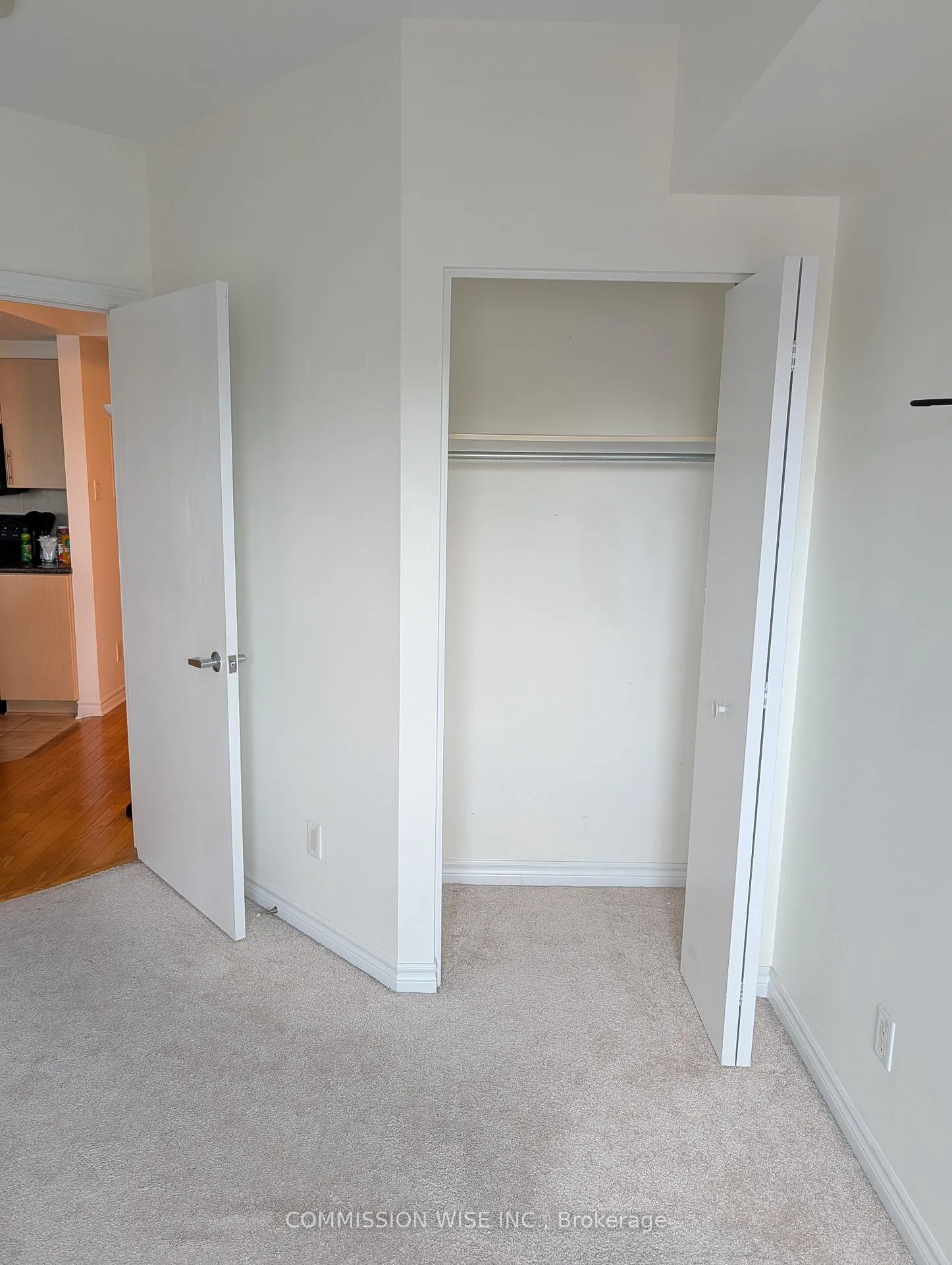 Photo 12 of Unit 708, 200 Rideau Street, Ottawa, Sandy Hill — HOMEH