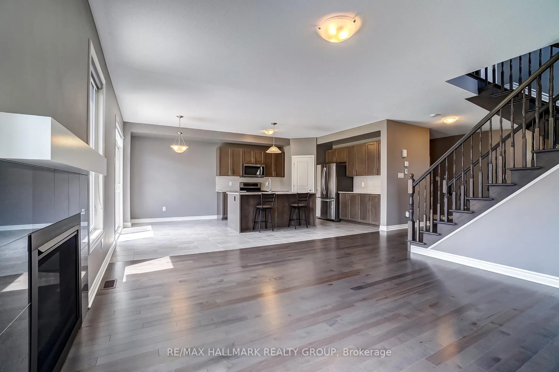Photo 9 of 1110 Beckett Crescent, Ottawa, Stittsville (South) — HOMEH