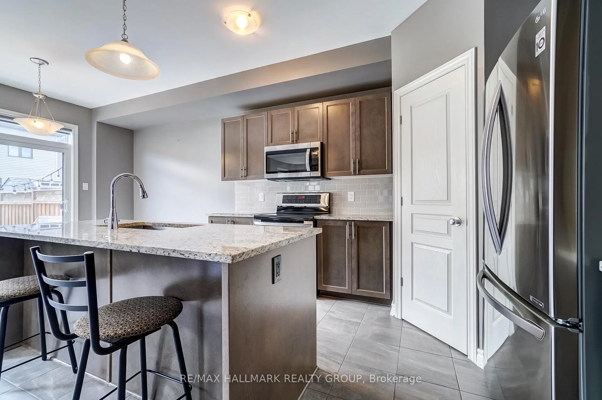 Photo 16 of 1110 Beckett Crescent, Ottawa, Stittsville (South) — HOMEH