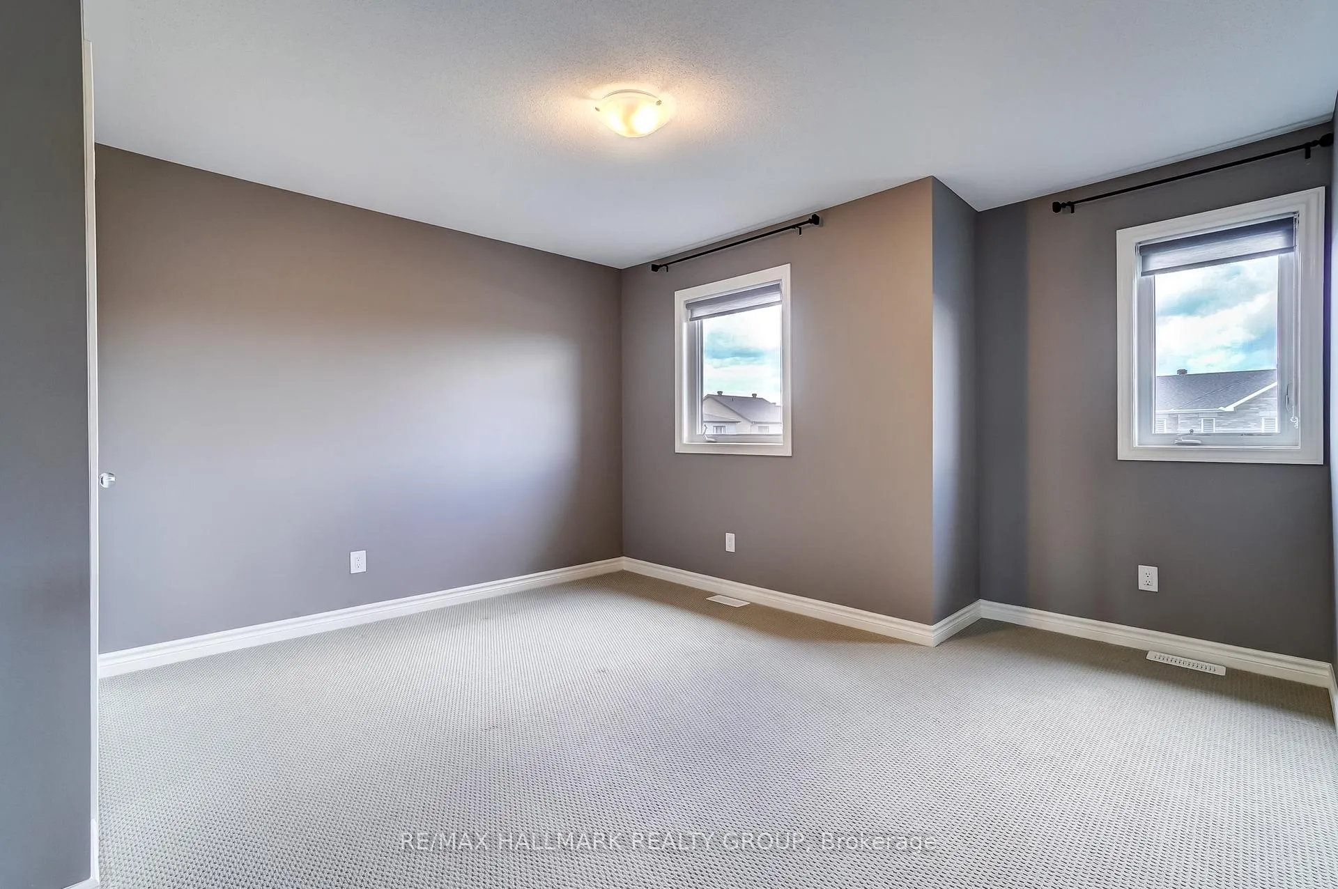 Photo 24 of 1110 Beckett Crescent, Ottawa, Stittsville (South) — HOMEH