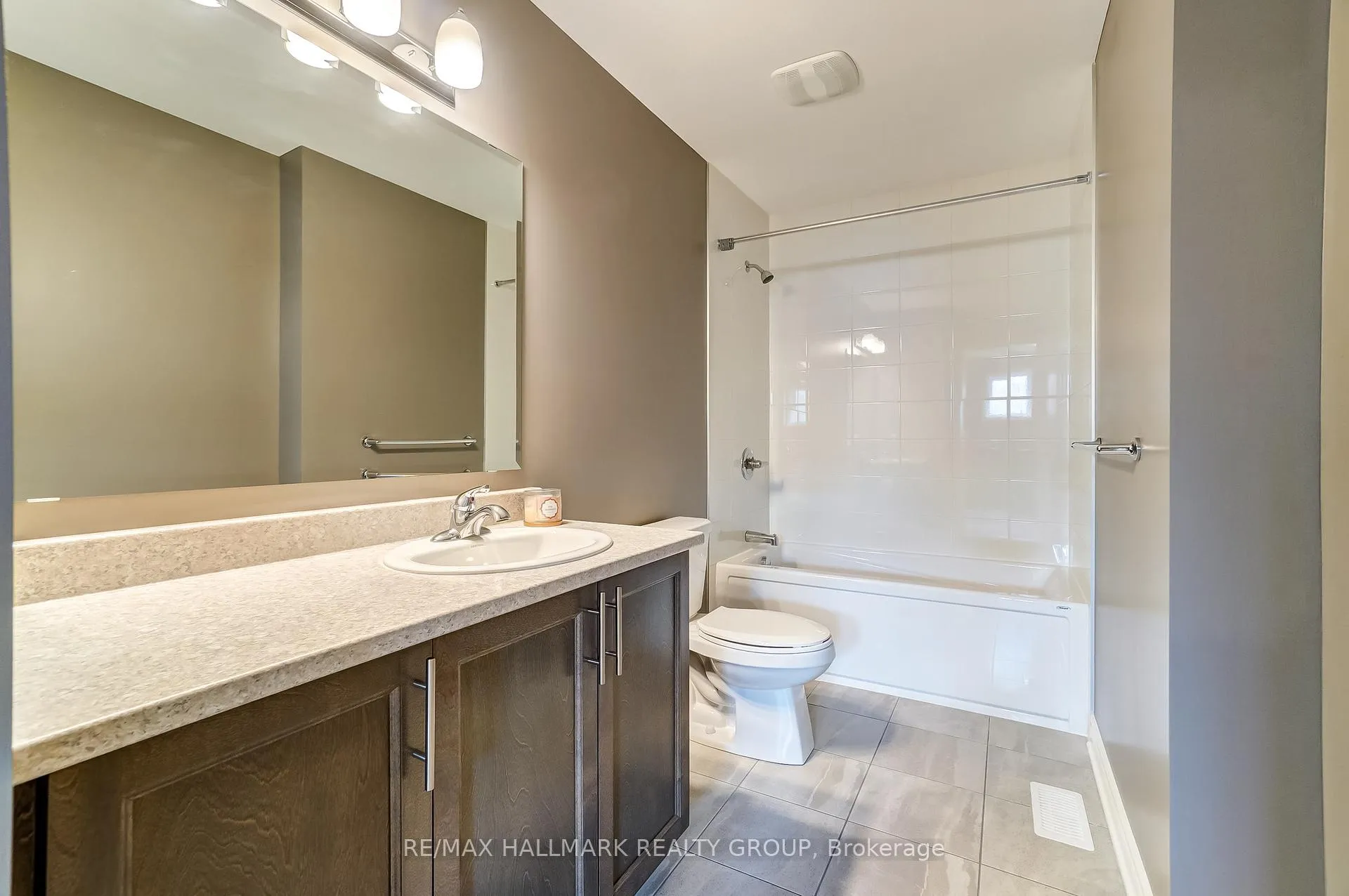 Photo 28 of 1110 Beckett Crescent, Ottawa, Stittsville (South) — HOMEH