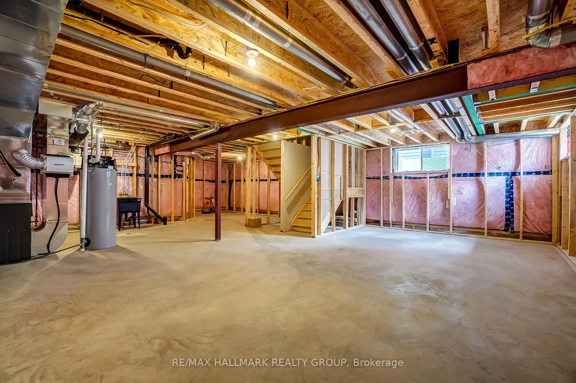 Photo 34 of 1110 Beckett Crescent, Ottawa, Stittsville (South) — HOMEH