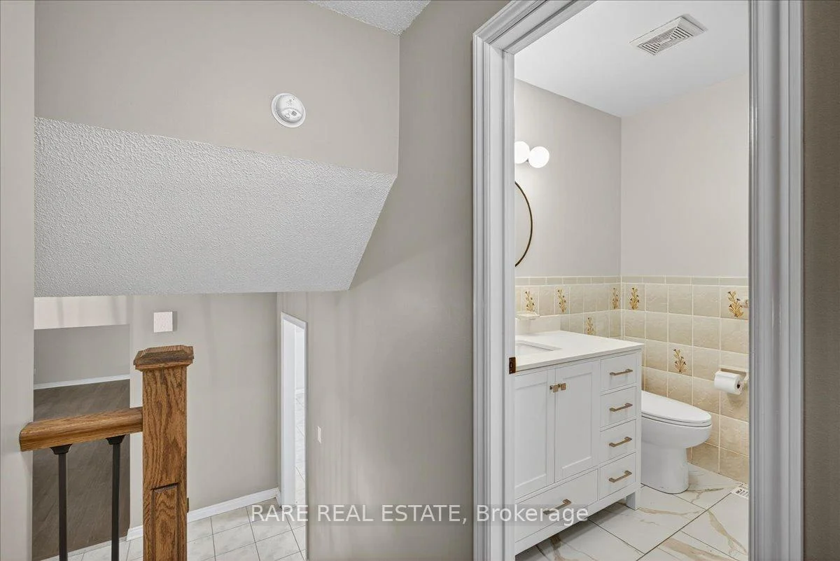 Photo 17 of 3468 Baldwick Lane, Springwater, Rural Springwater — HOMEH